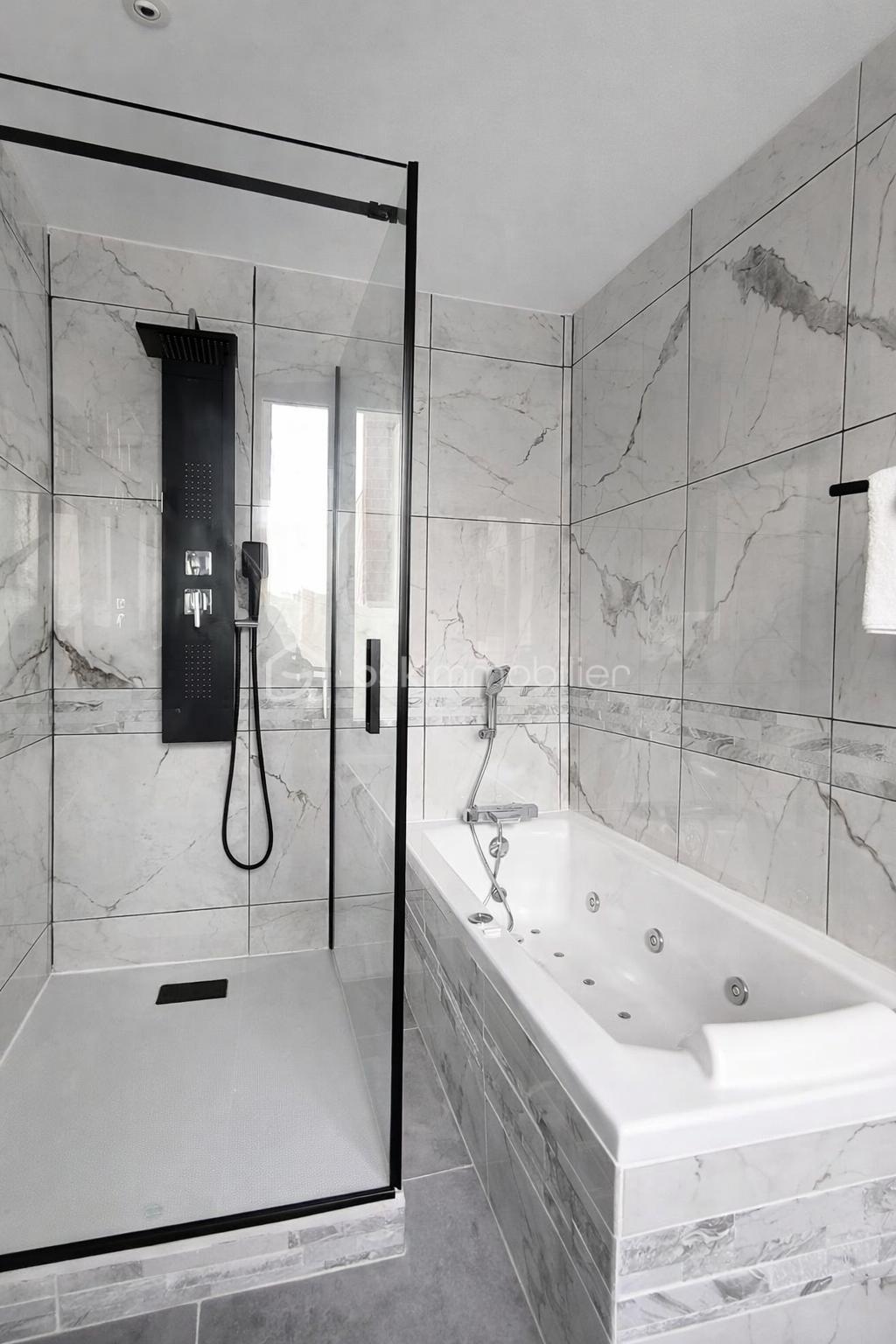 Maison de ville de 75 m² - KCkp8GaAaLjS5AAen4akq36bKdwOcwfiJpDo6pyT.png