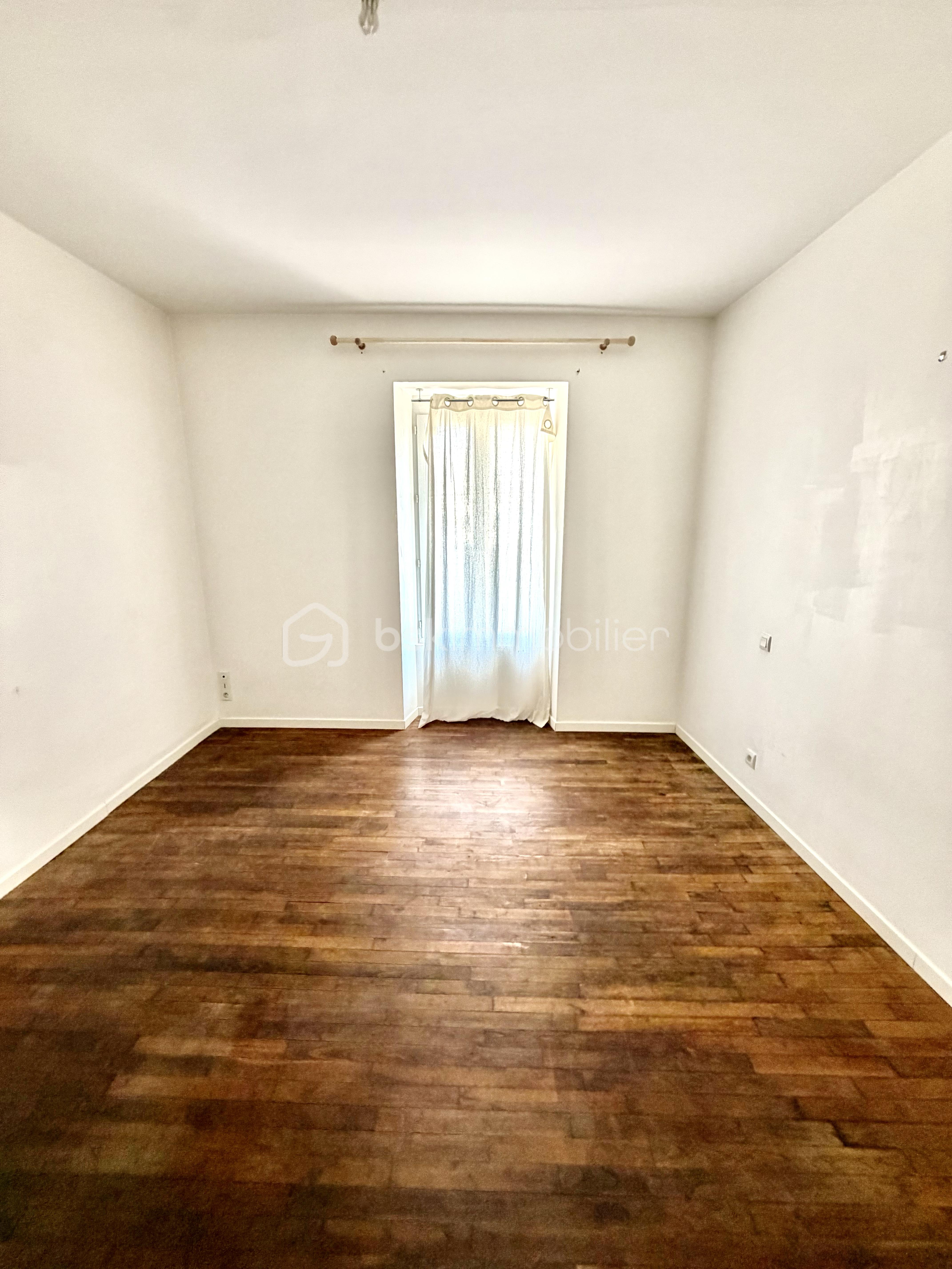 Immeuble 13 pièces 293 m² · à Rennes · 293 m² · 1 546 391 €