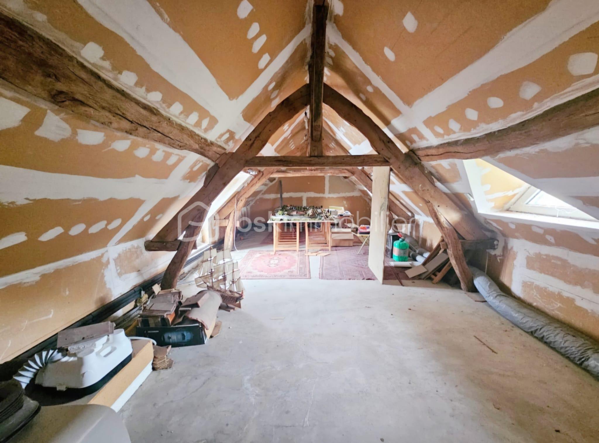 Maison traditionnelle de 192 m² - WhatsApp Image 2025-11-20 at 15.53.04 (3).jpeg