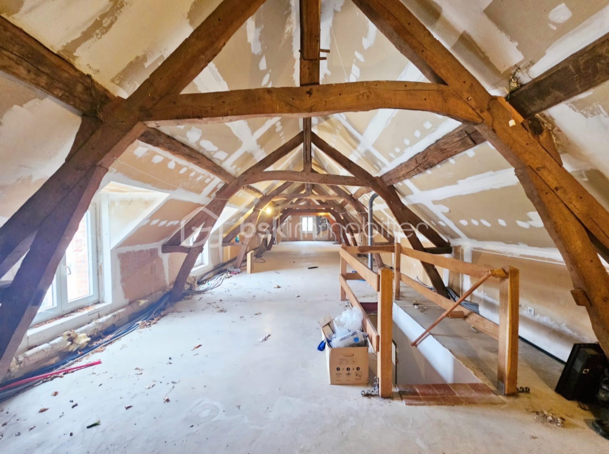 Maison traditionnelle de 192 m² - WhatsApp Image 2025-11-20 at 15.53.05.jpeg