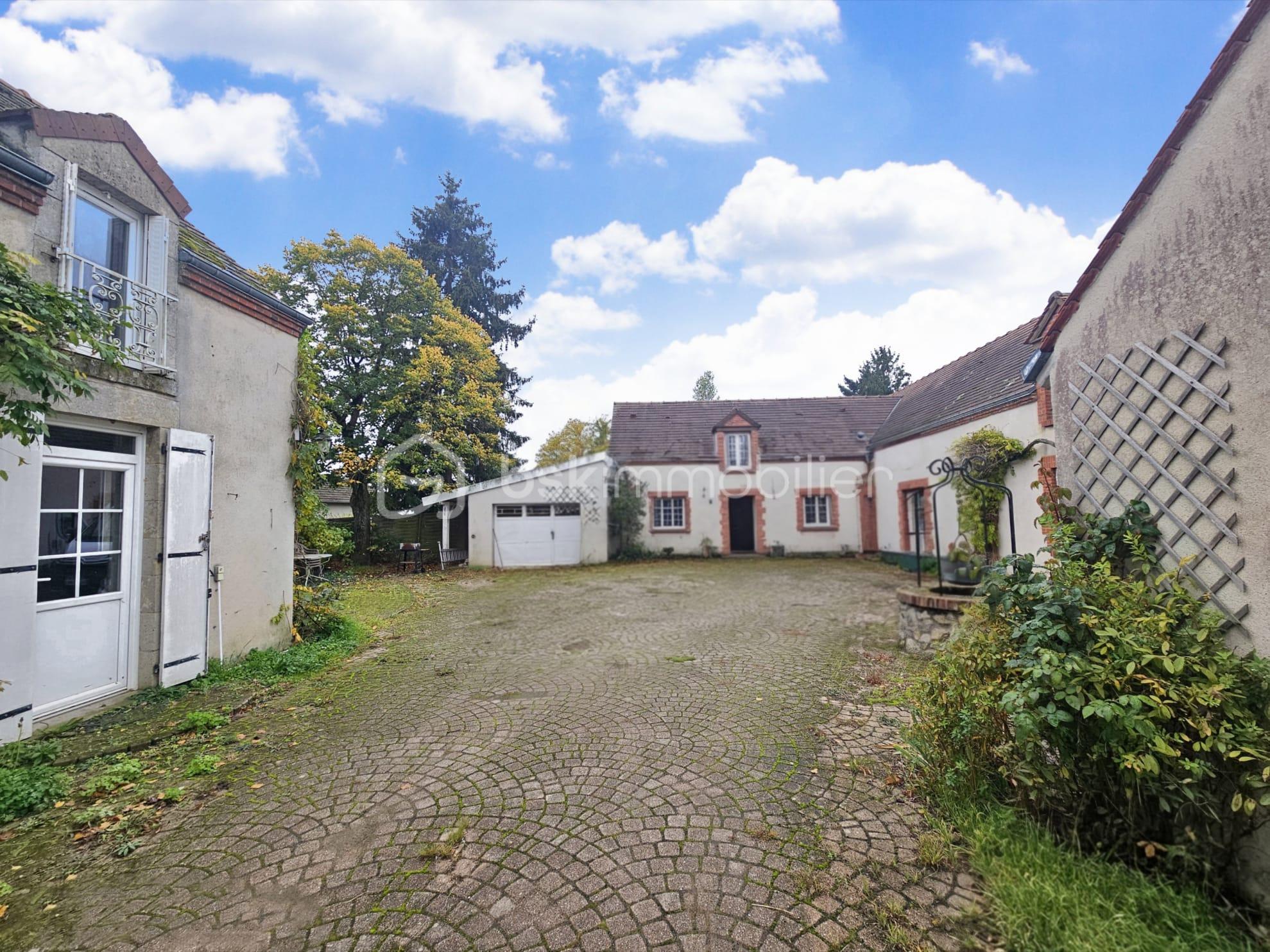 Maison traditionnelle de 192 m² - WhatsApp Image 2025-10-30 at 22.54.53.jpeg