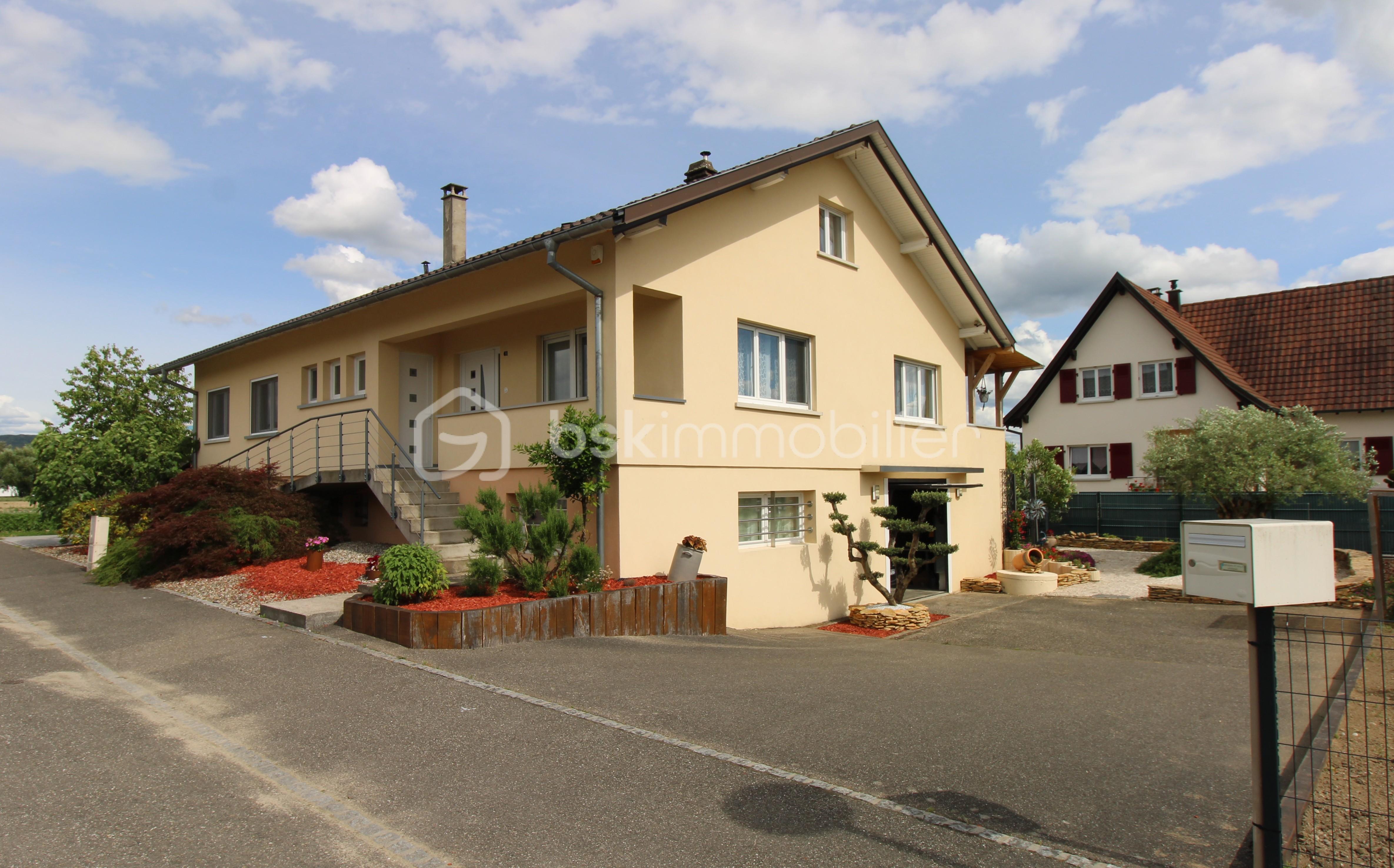 MAISON V1.JPG