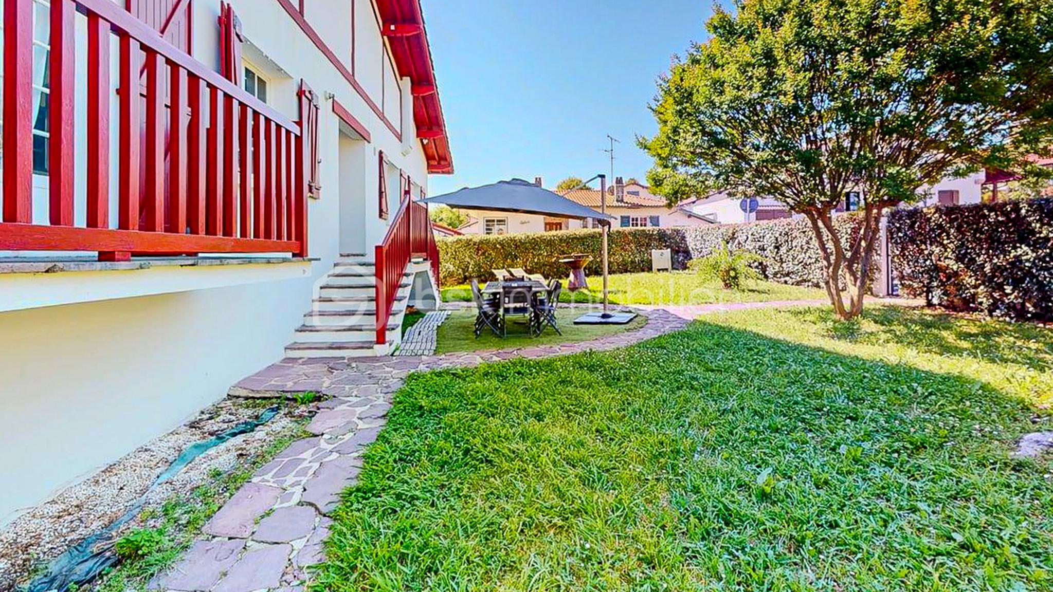 Maison-avec-jardin-et-garage-Guethary-05212026_134834.jpg