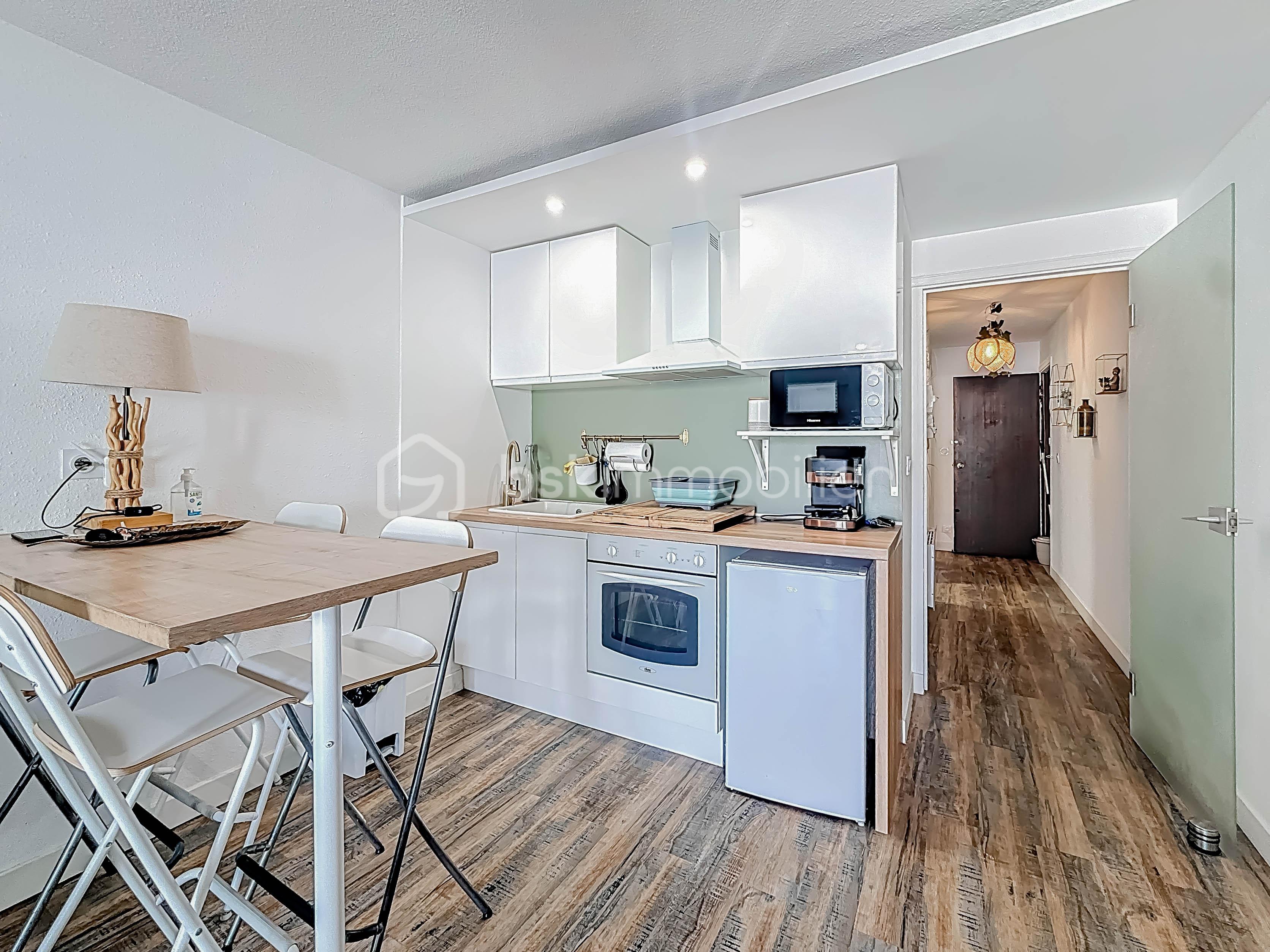 Appartement de 33 m² - IMG_DE250F6B41F4-8.jpg
