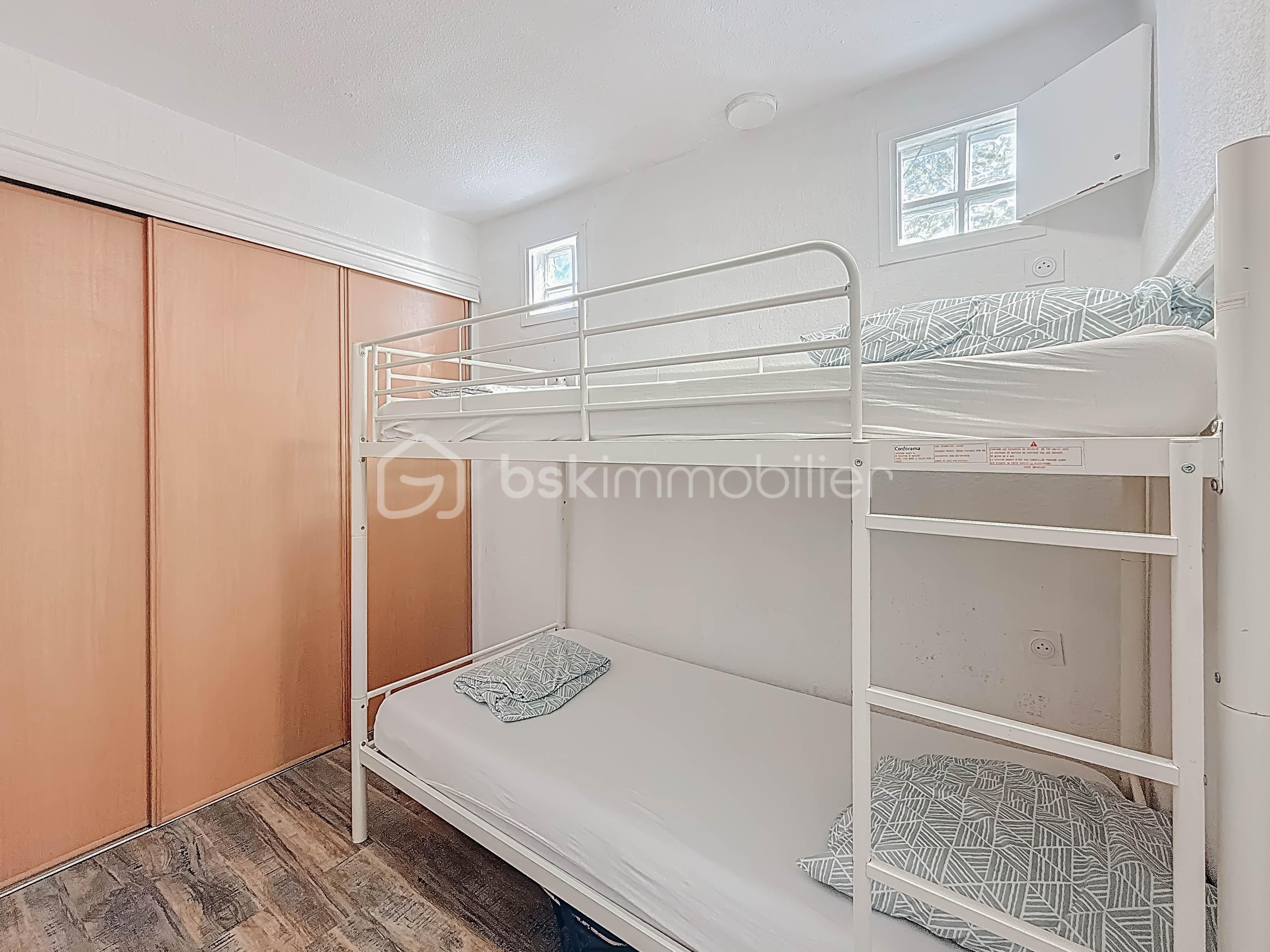Appartement de 33 m² - IMG_DE250F6B41F4-11.jpg