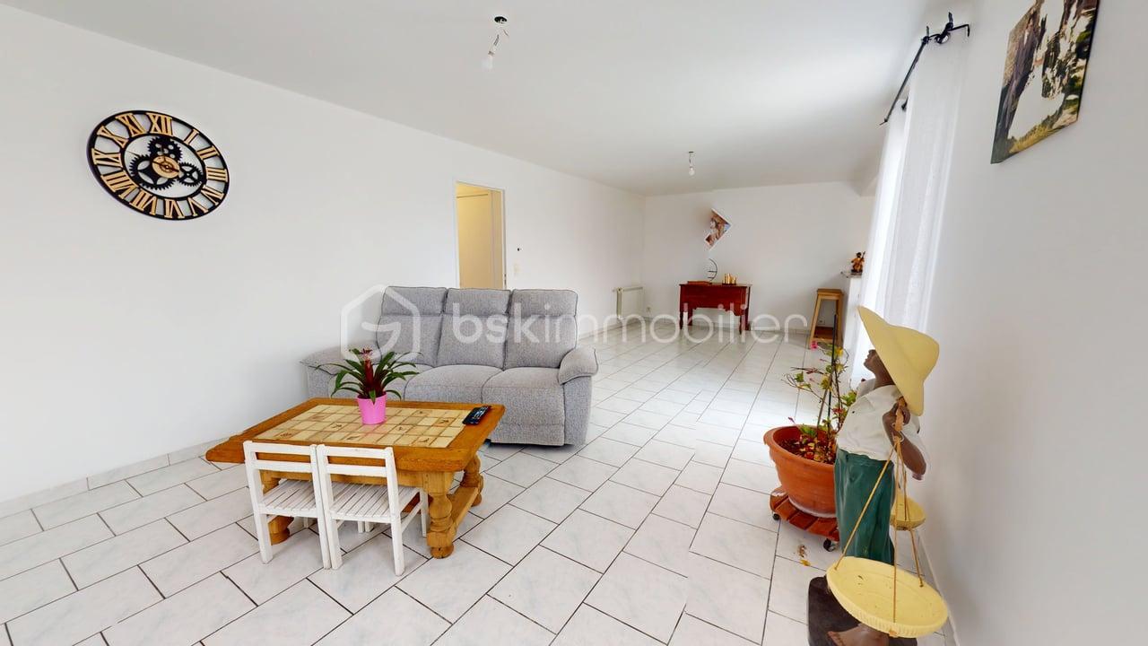 Maison de 90 m² - Maison-Beaune-la-Rolande-01022026_105207.jpg