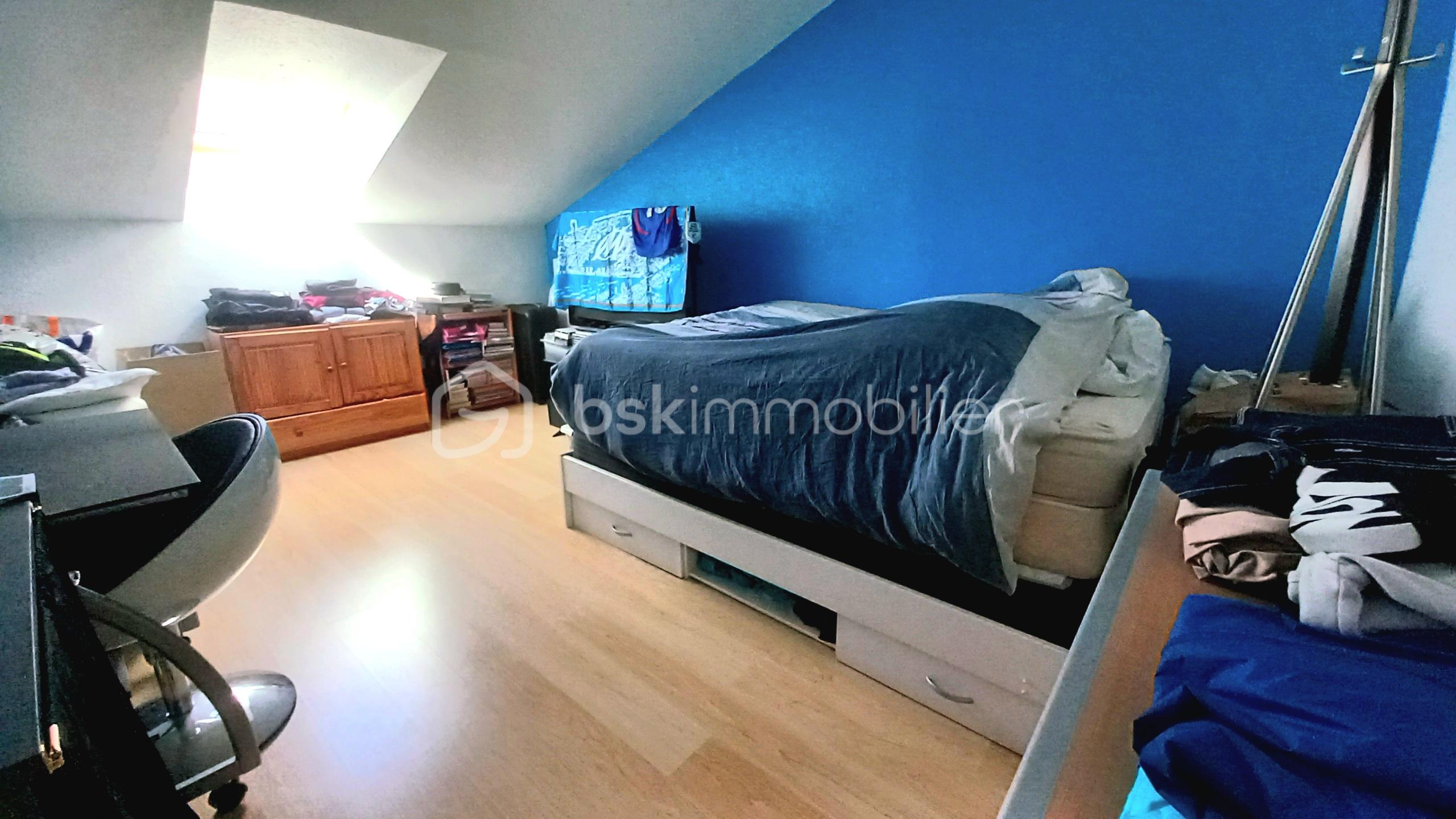 Appartement de 90 m² - Appartement La Côte St André Résidence du Parc Chambre 1.1.jpg
