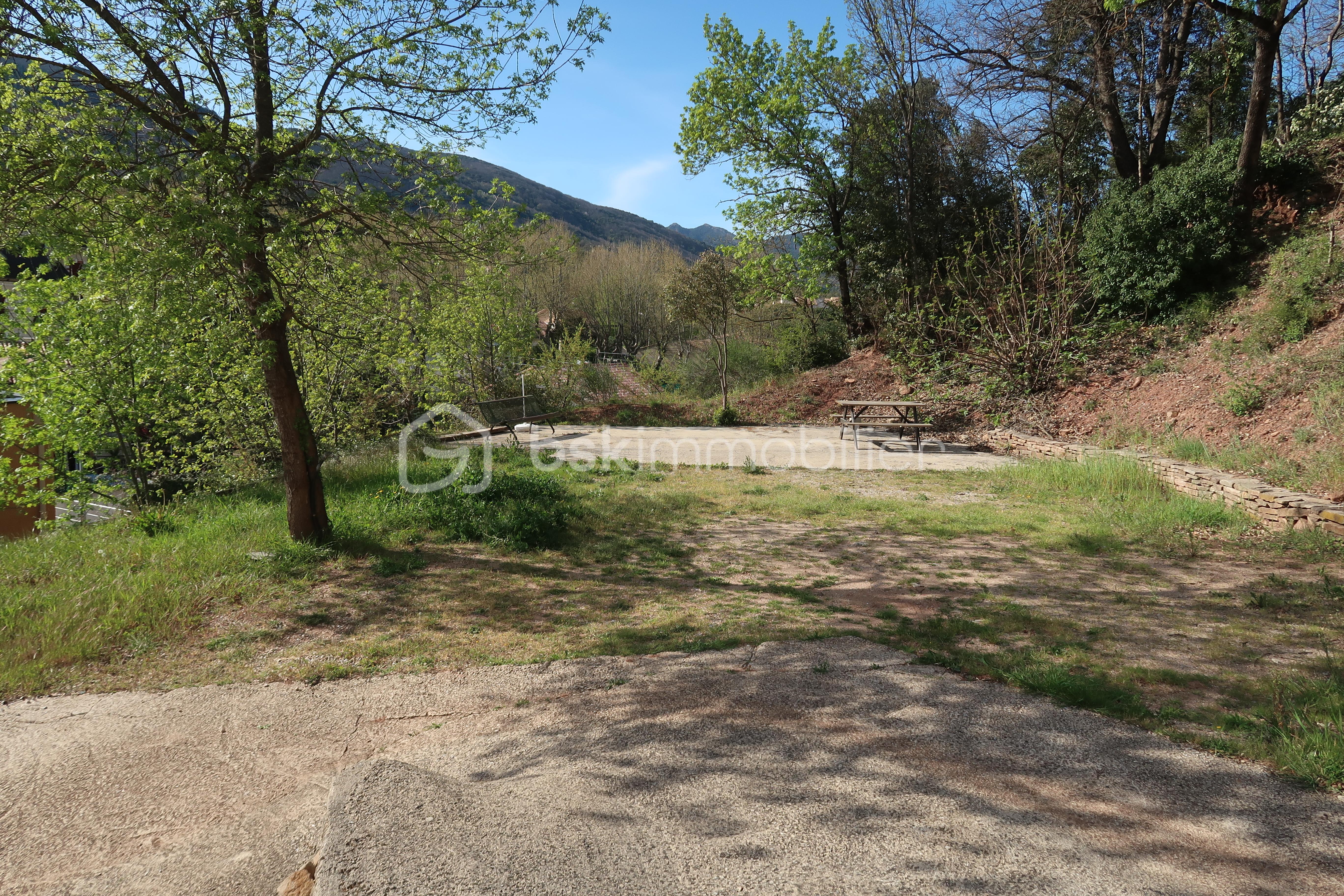 Immeuble mixte de 166 m² - M.JPG