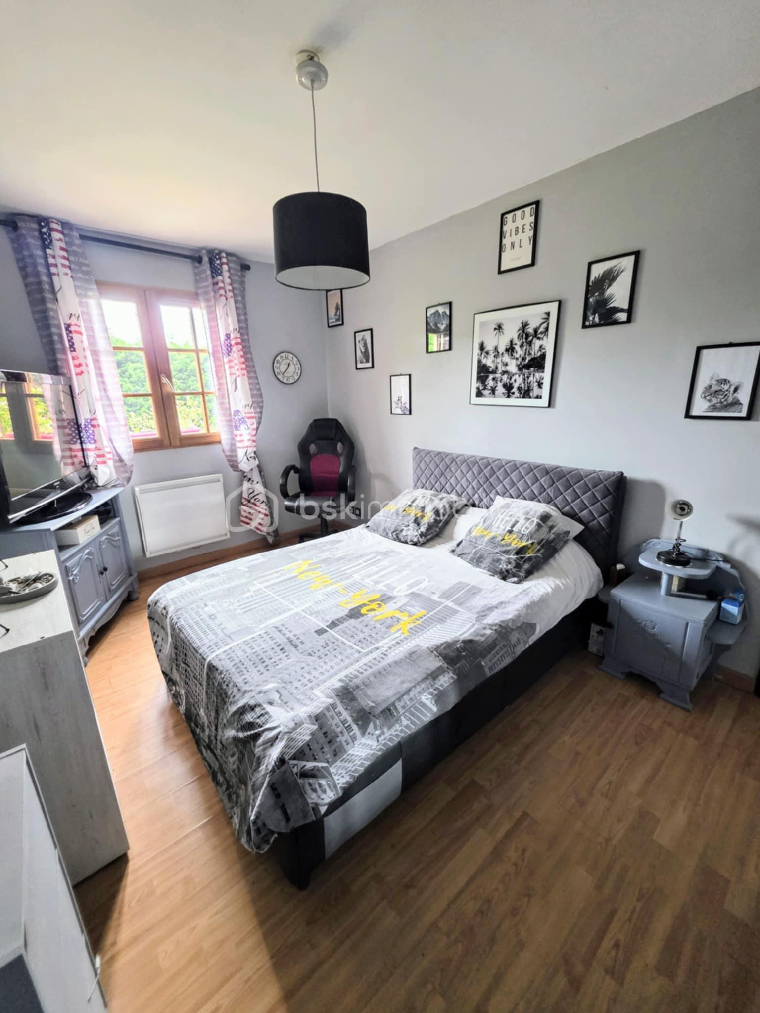 Maison de 88 m² - 2ddef4f8-7bea-4cff-aa0d-77e138bd319d.jpg