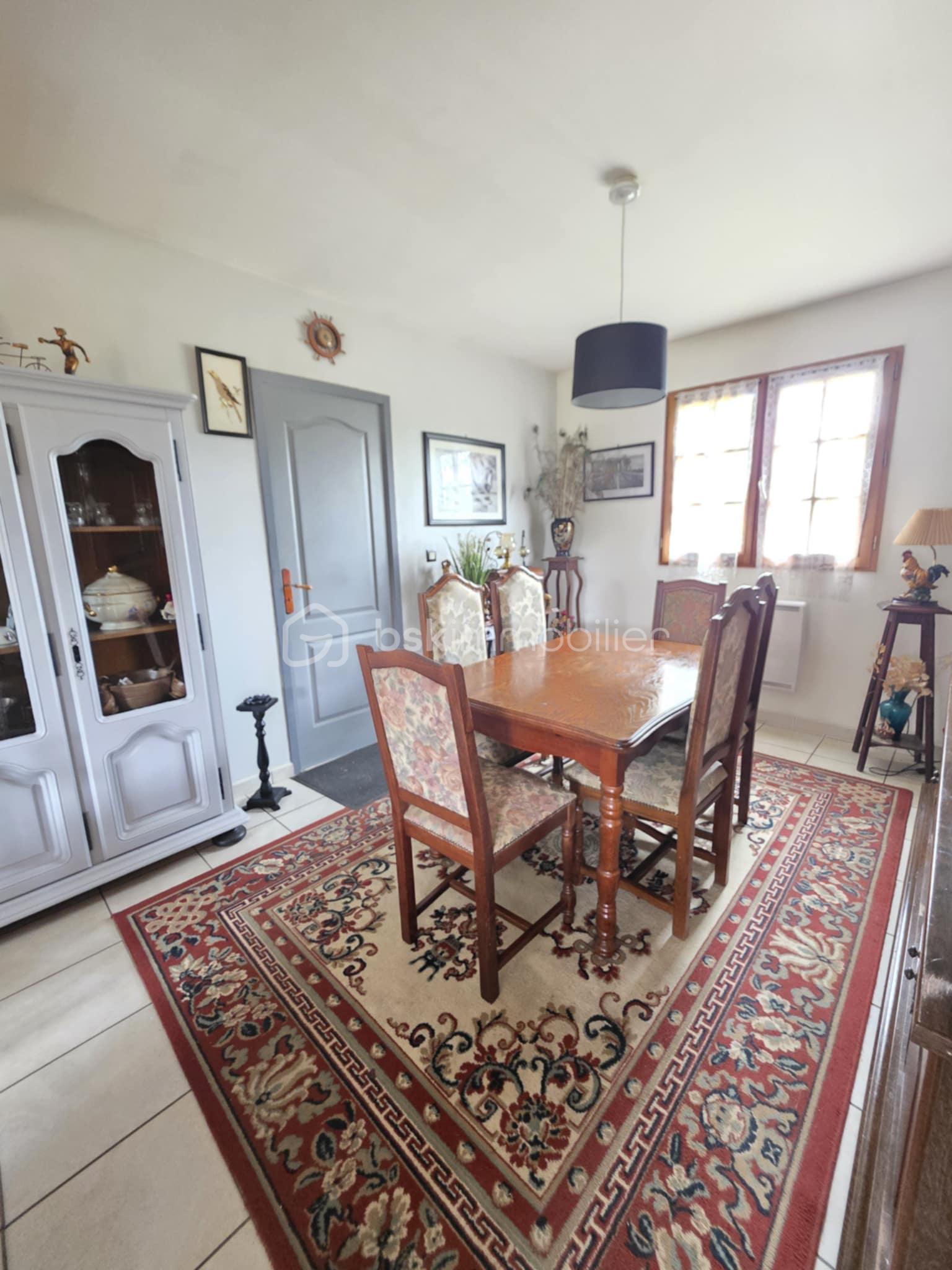 Maison de 88 m² - 1600814f-53f9-40c9-be4e-f45826b66402.jpg