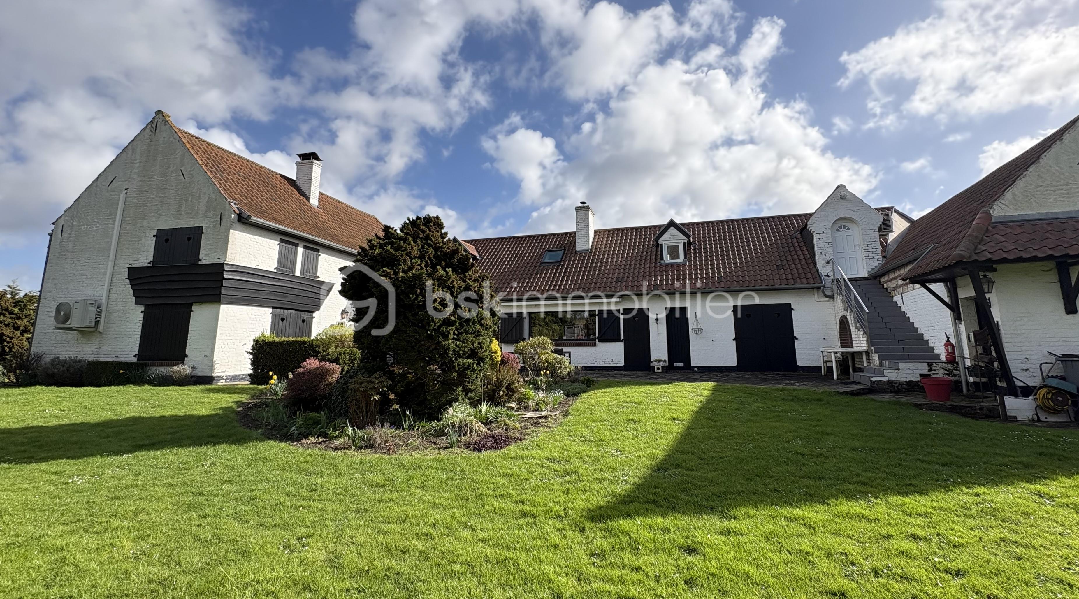 FACADE ARRIERE ELARGIE.jpeg