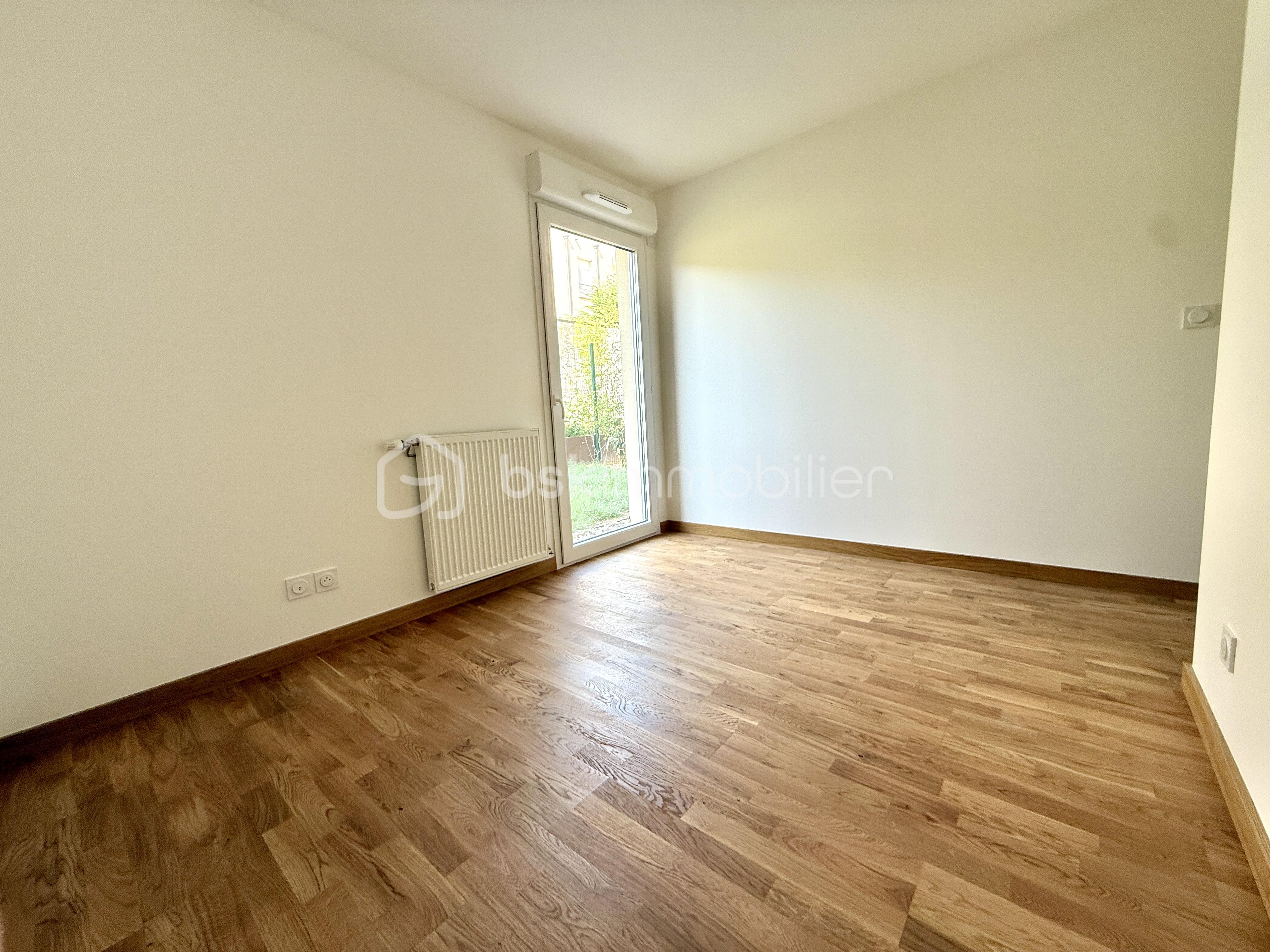 6 CHAMBRE.JPG