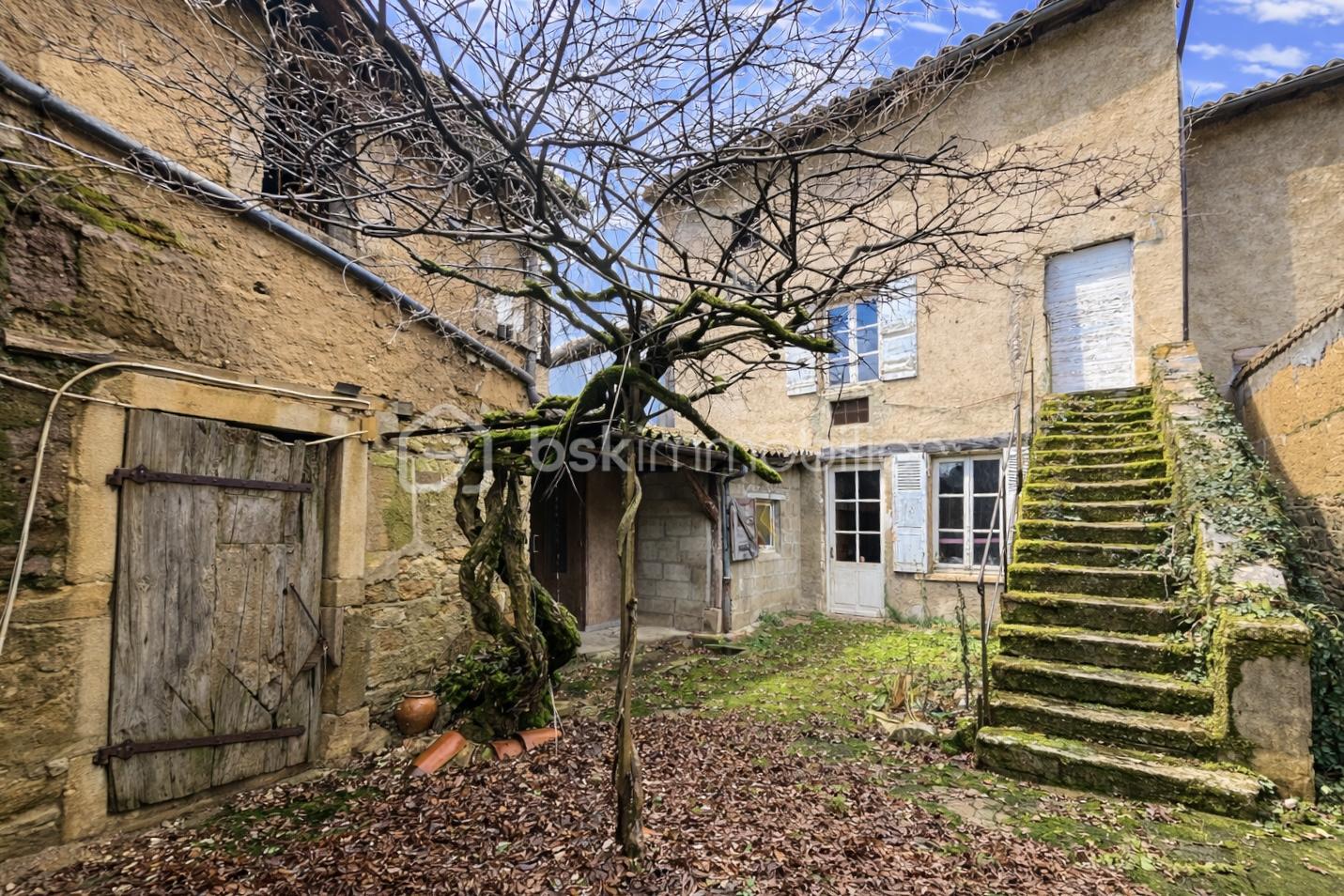 Maison ancienne de 165 m² - EFF79511-D599-4EF9-96BB-6DA00FFE3BDA.jpg