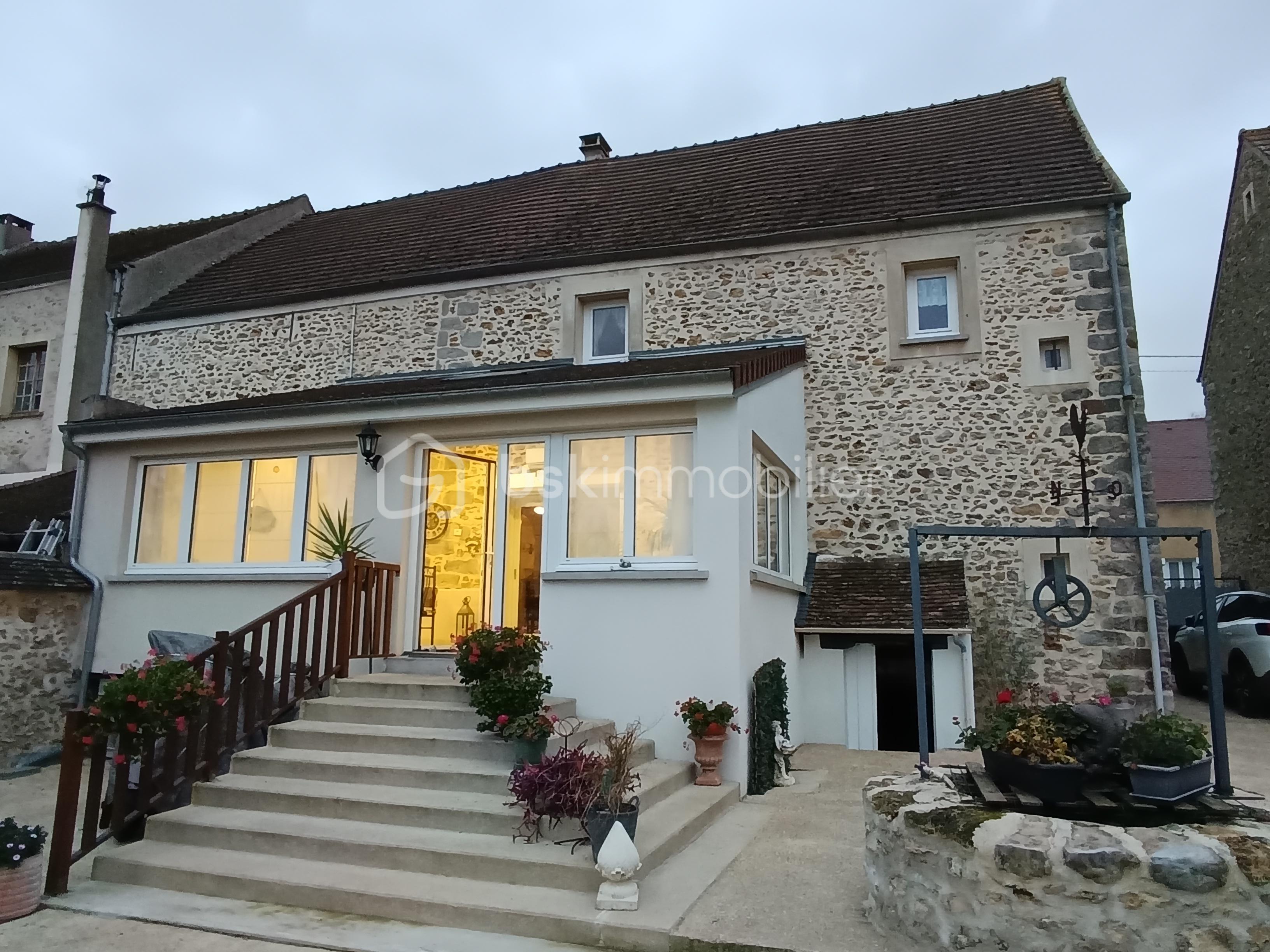 Maison de village de 181 m²