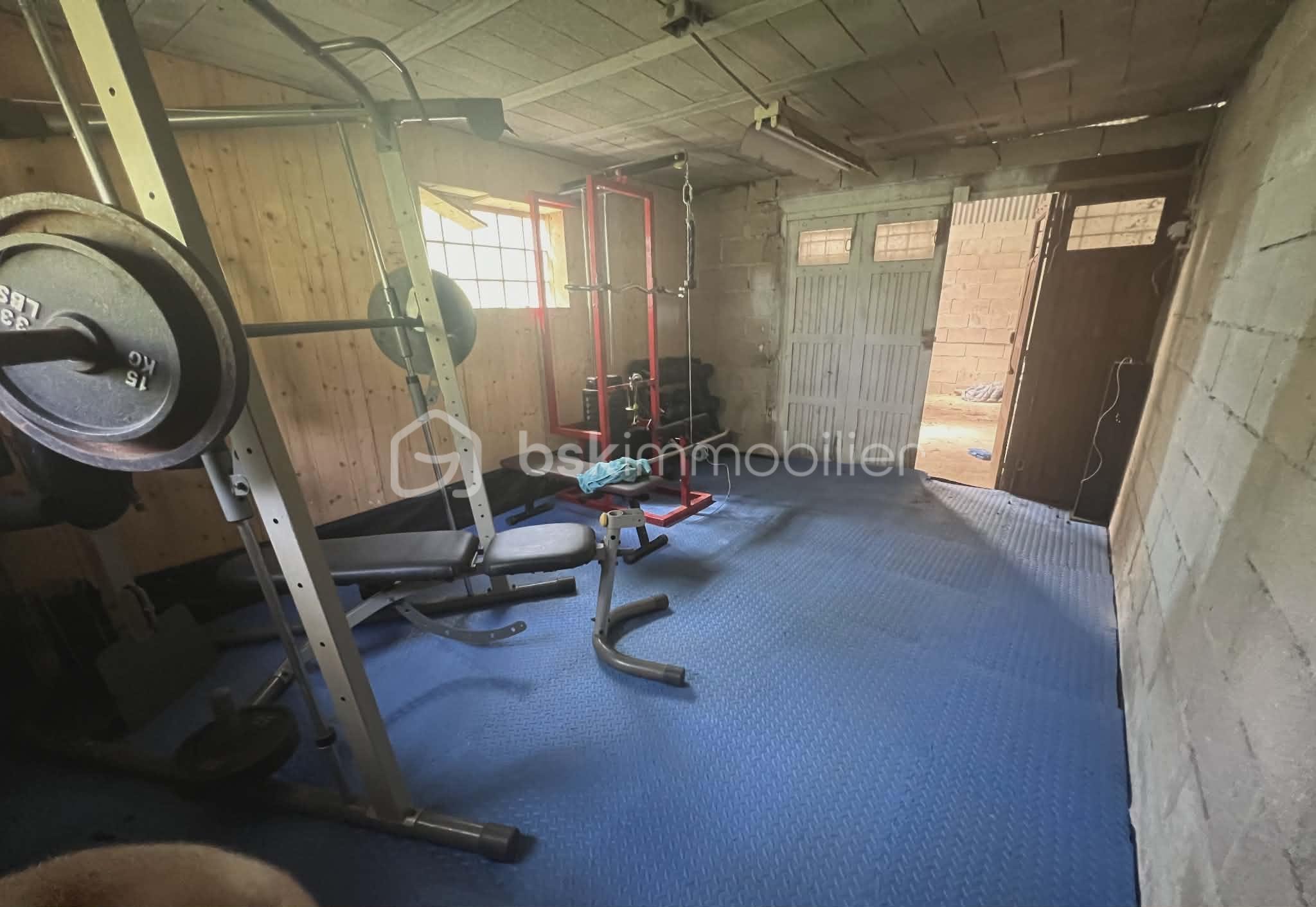 salle de sport hangar.jpg
