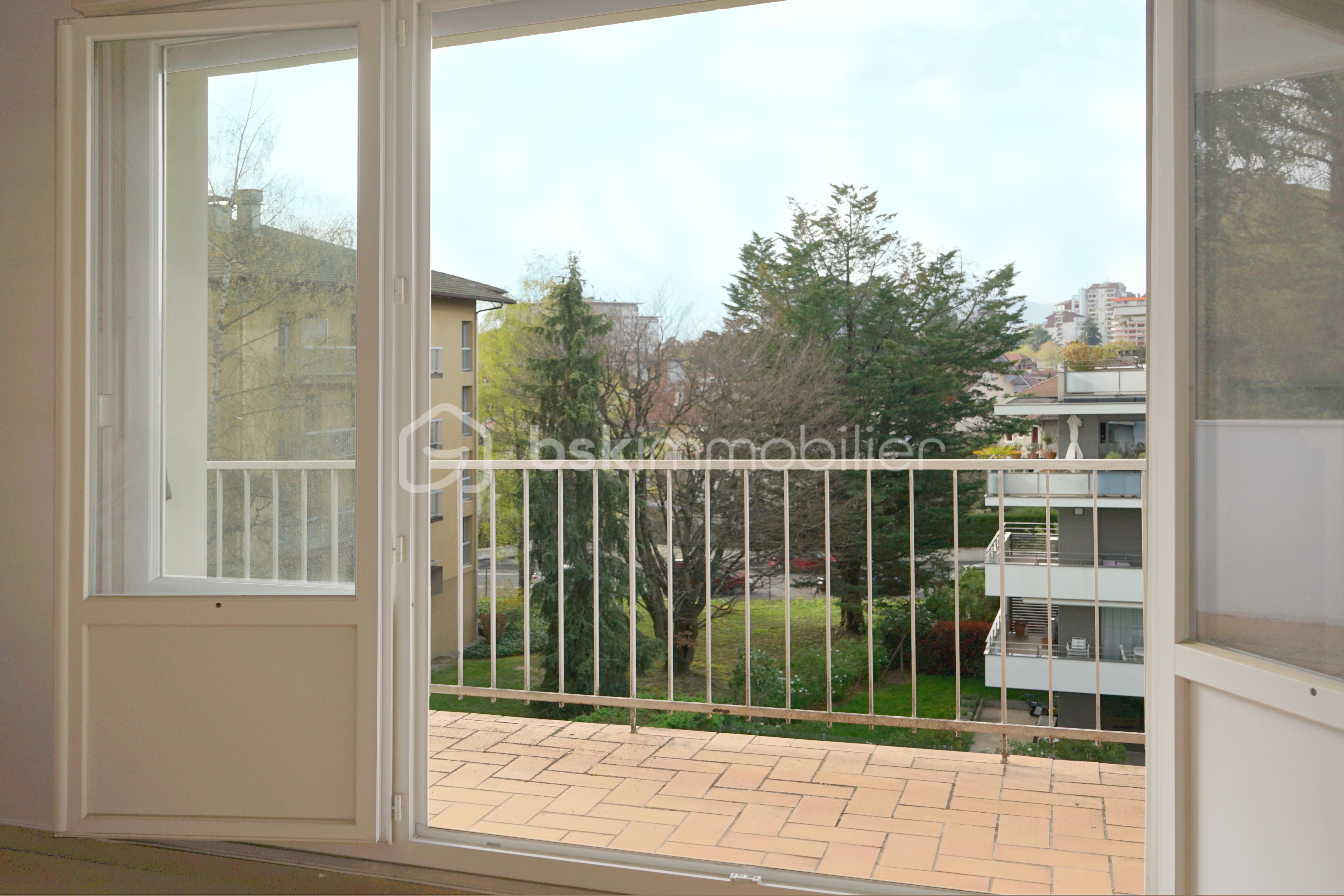 Appartement de 73,21 m² - 4 fenetre.JPG
