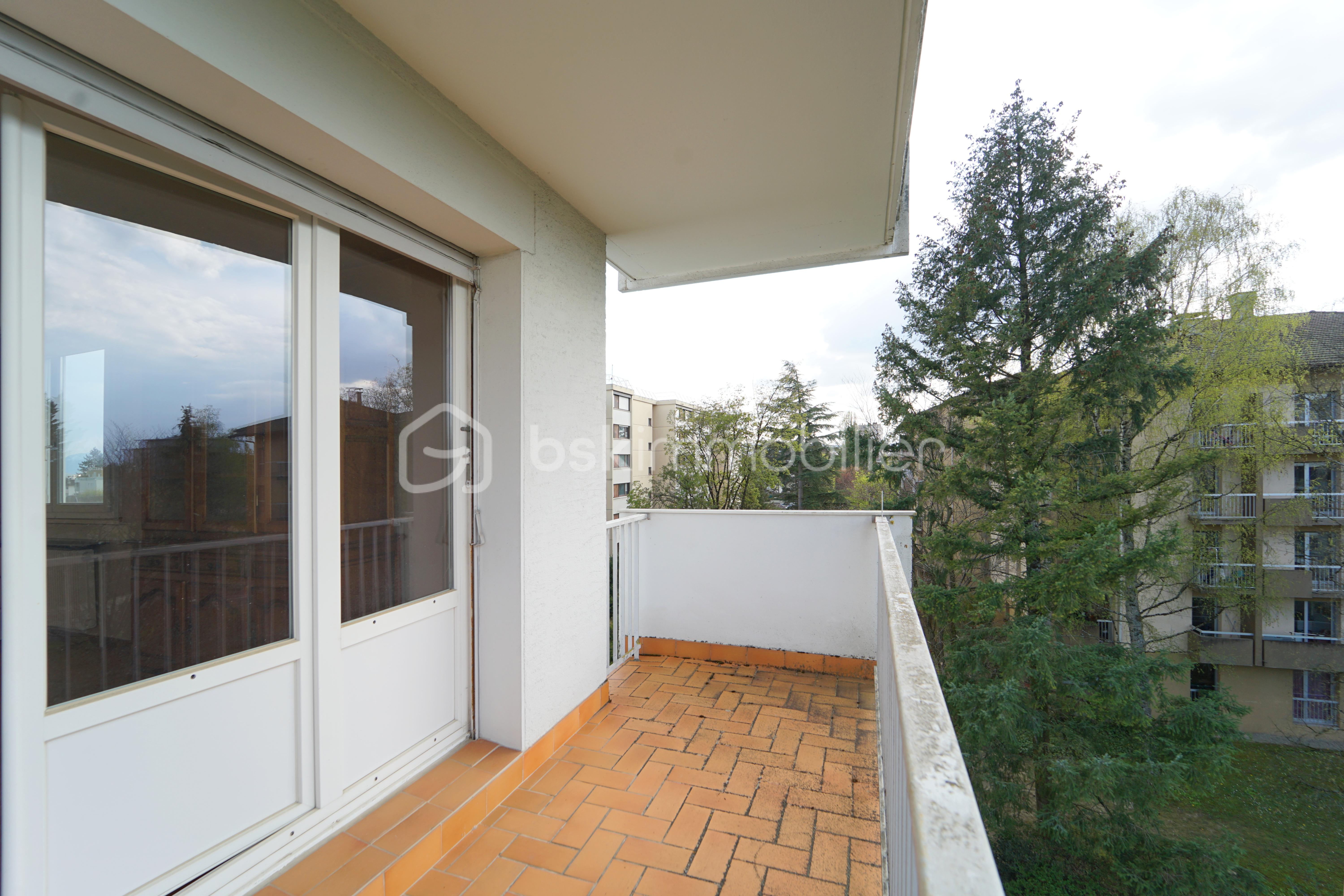 Appartement de 73,21 m² - 5 balcon 1.JPG