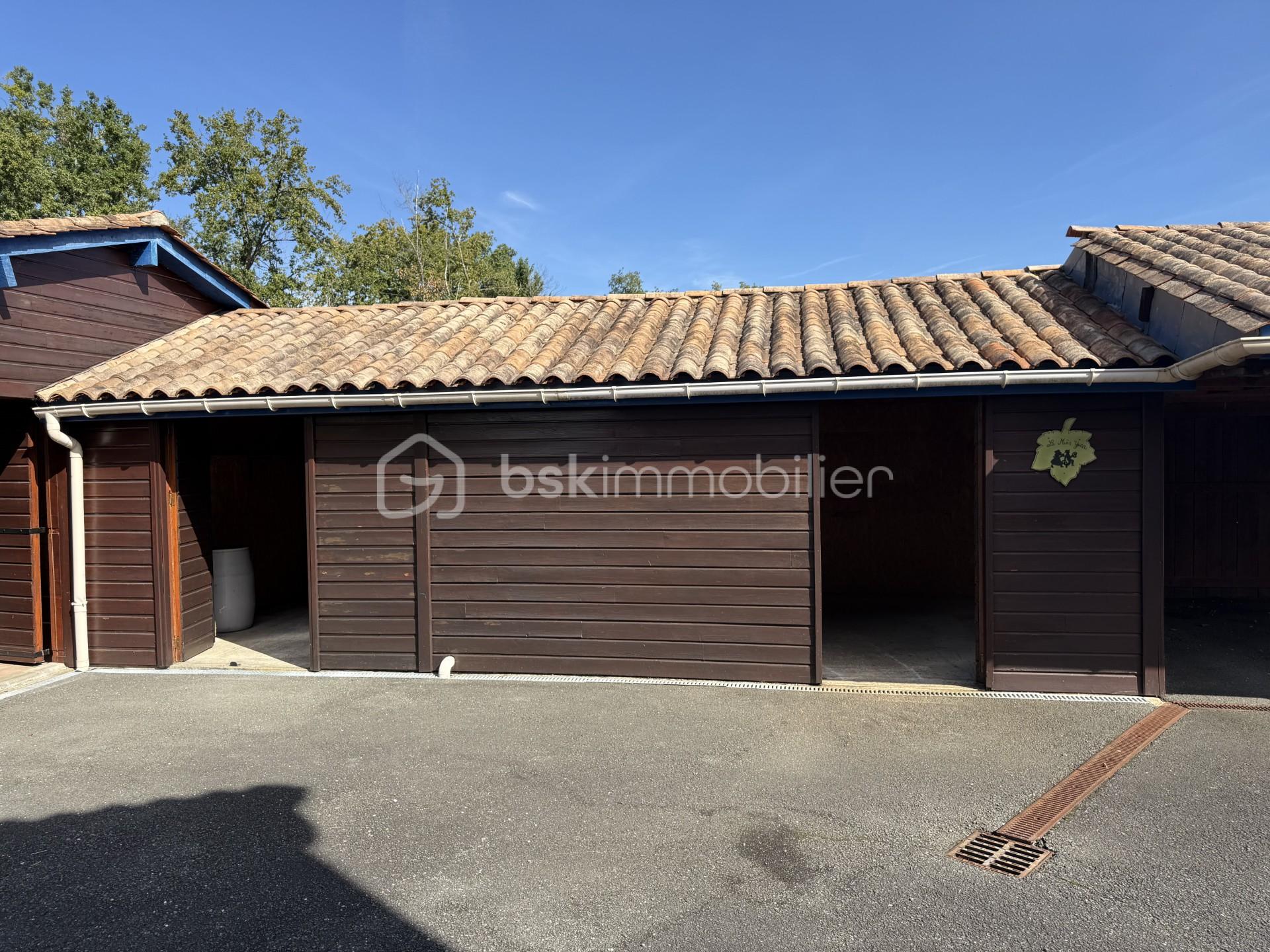 Maison de 164 m² - legrand.2.jpg