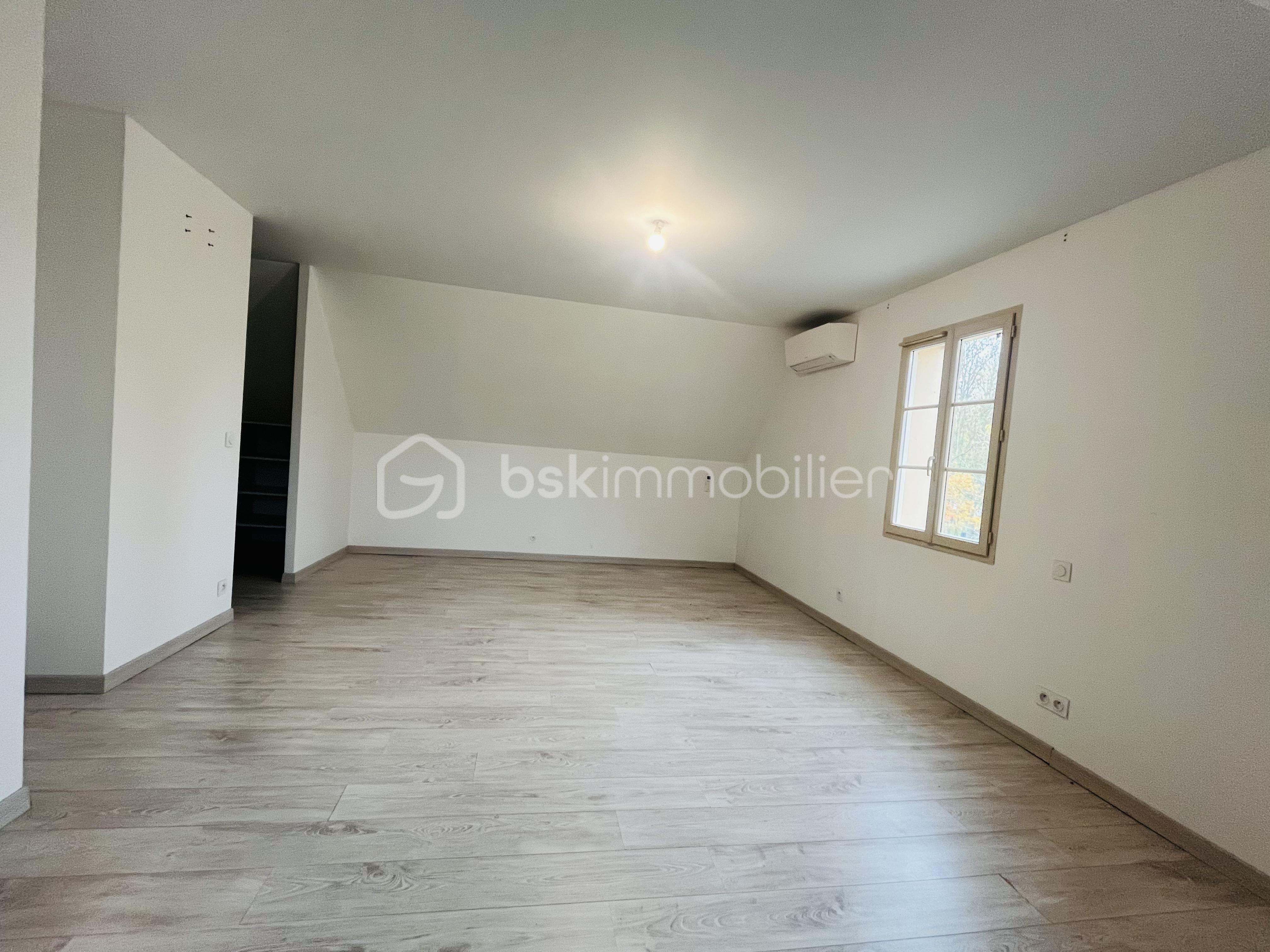 Maison de 180 m² - tempImageYBJMeu.png