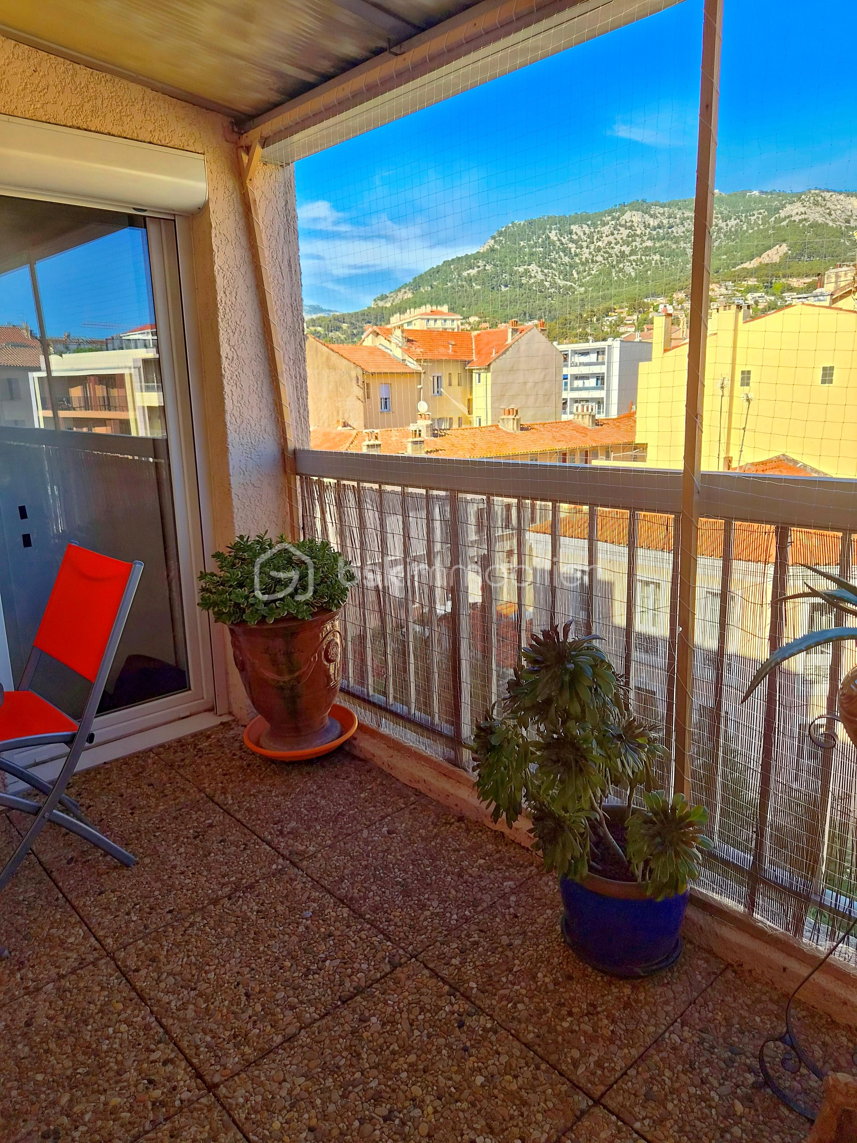 terrasse rue faron.jpg