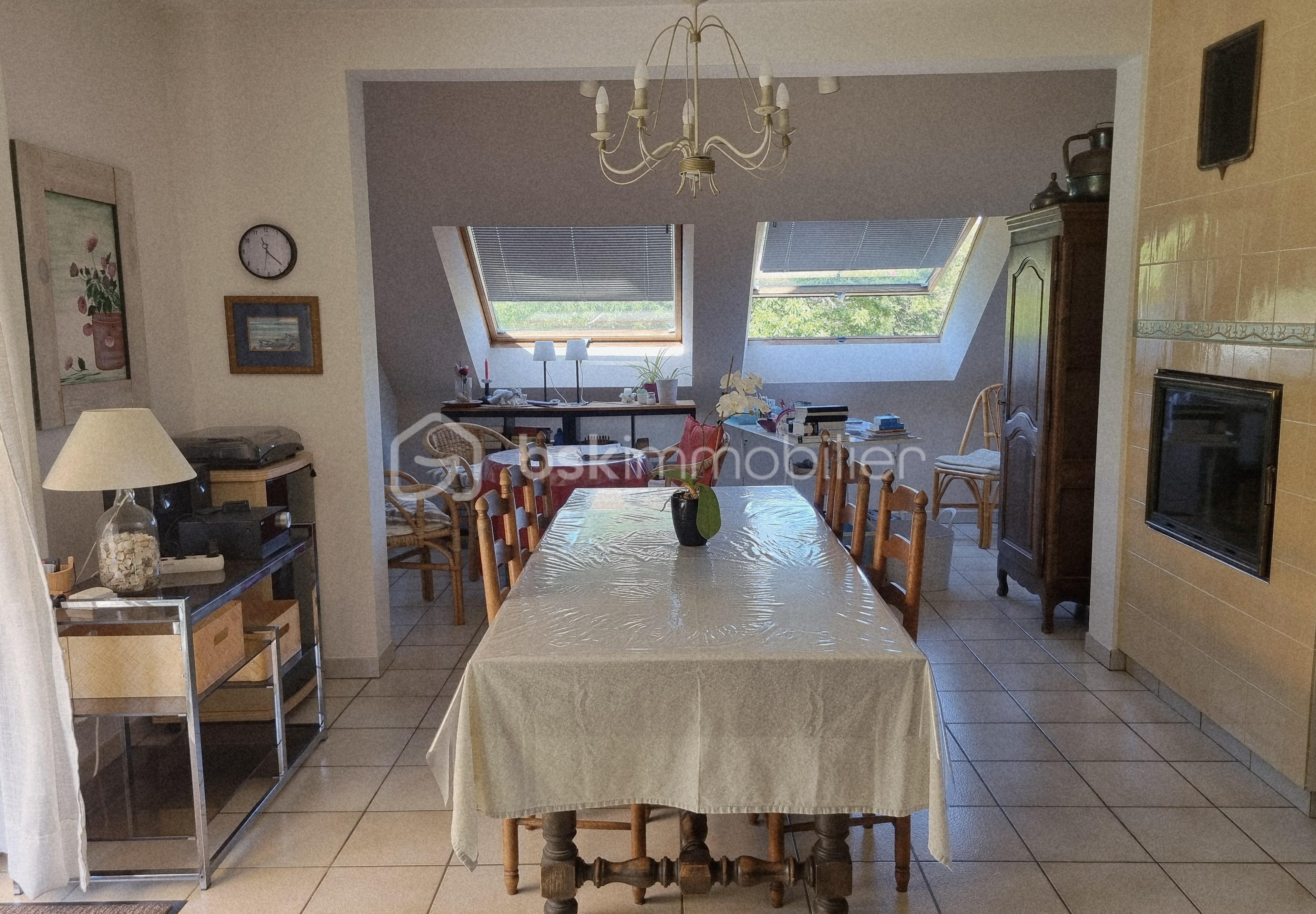 Séjour bureau.jpg