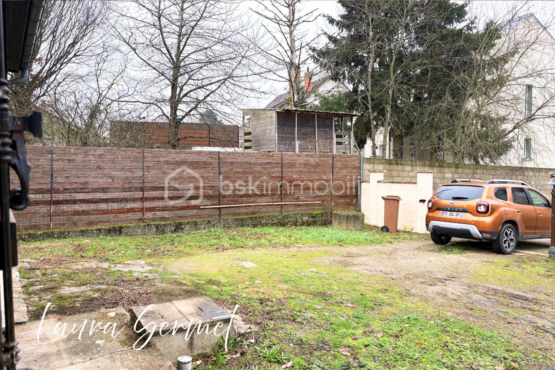 Pavillon de 90 m² - 1000001124.png