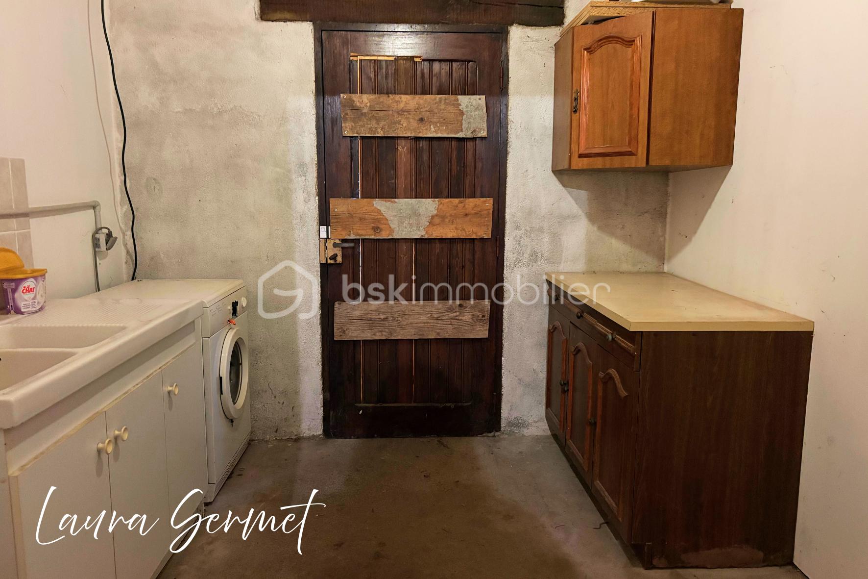 Pavillon de 90 m² - 1000001121.png