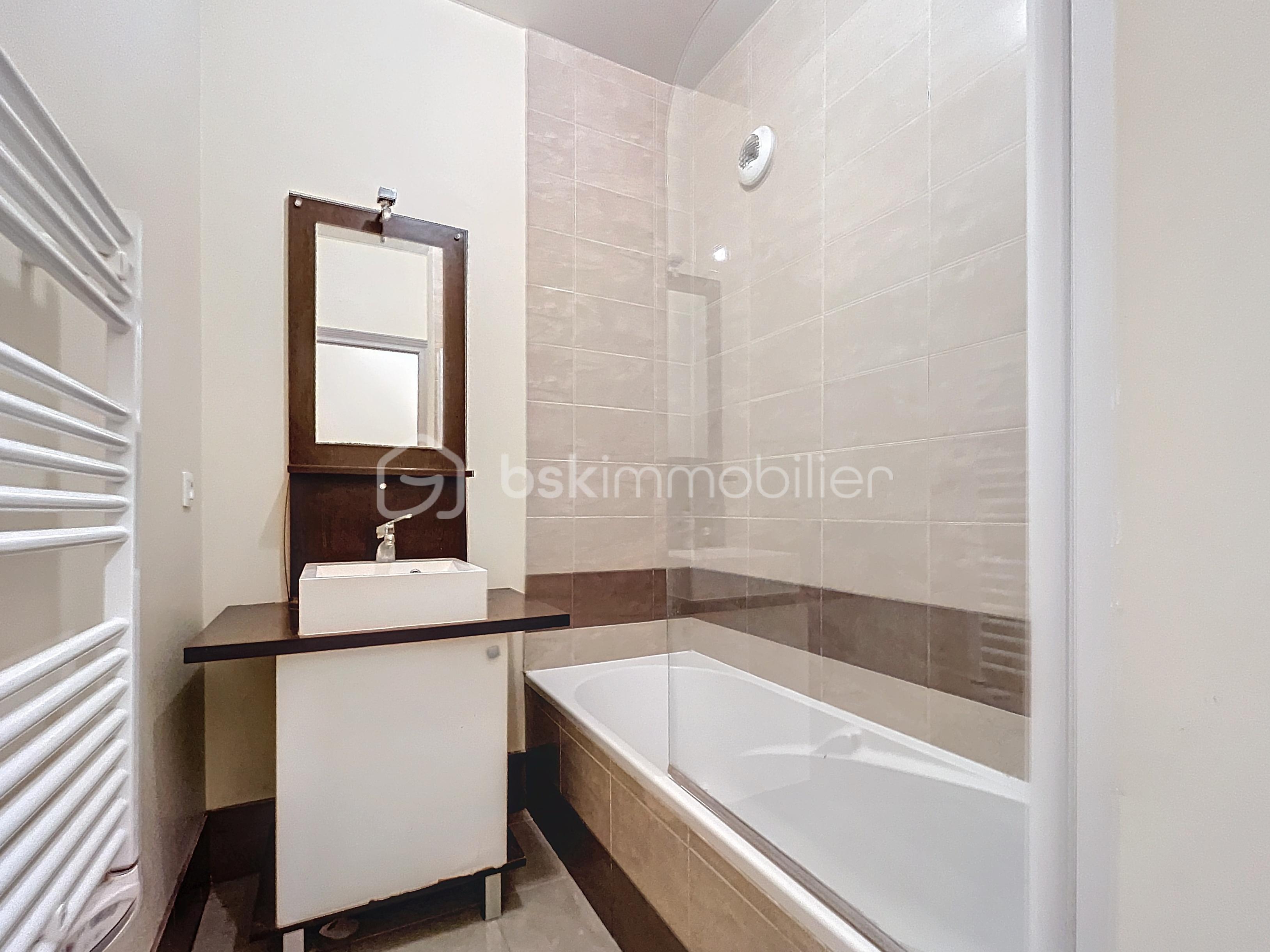 Appartement de 81 m² - vivier-le-got_00009_ba1369a.jpg