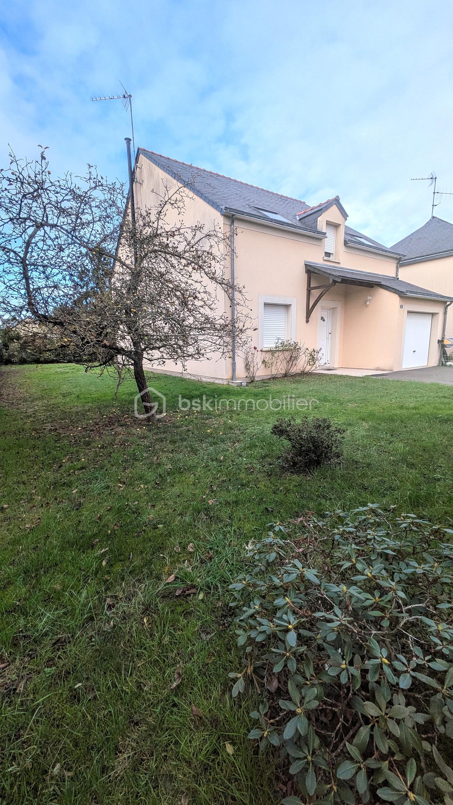 Maison de 145 m² - cote droit.jpg