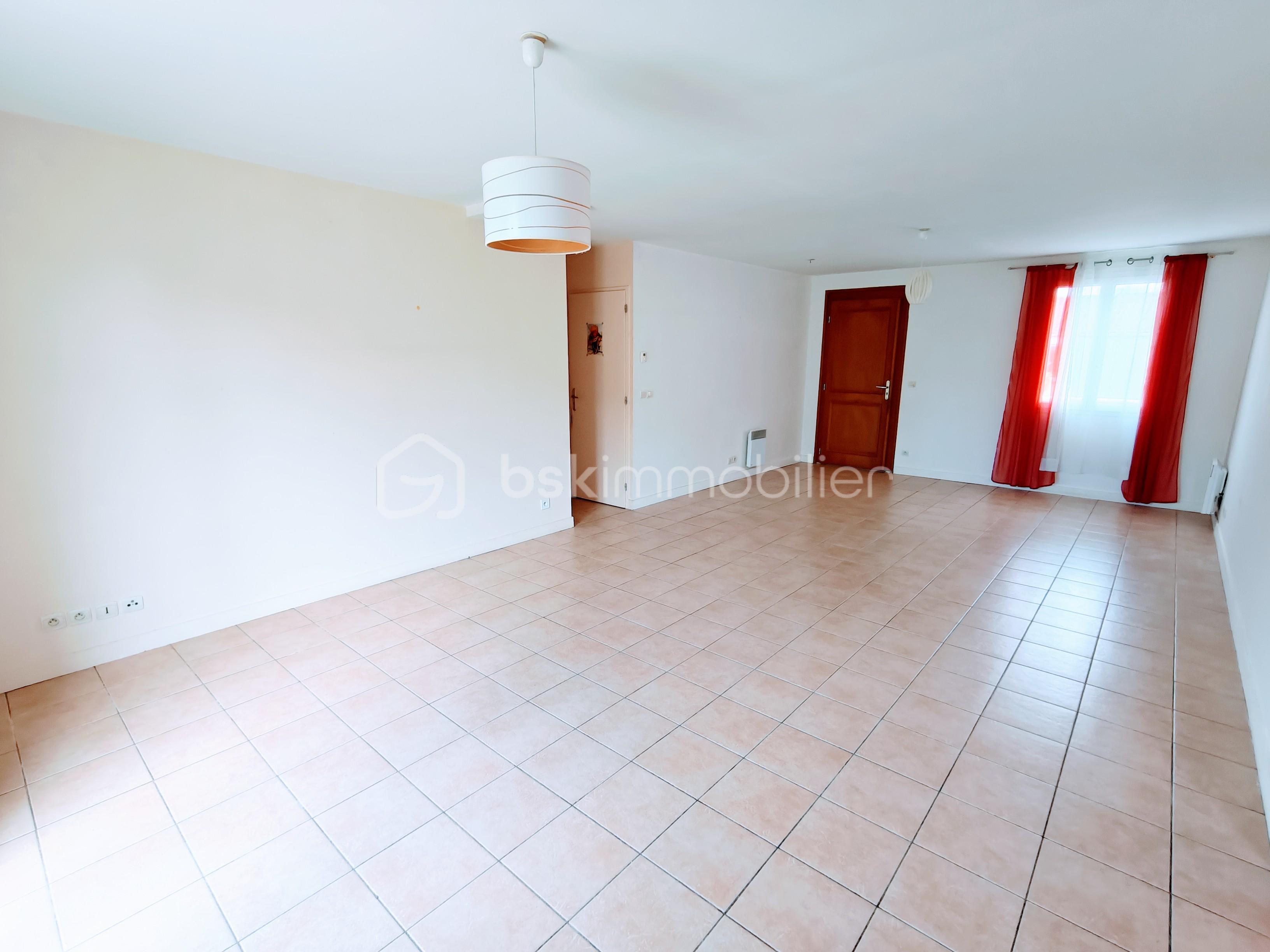 Pavillon de 85,97 m² - IMG20250527114439~2.jpg