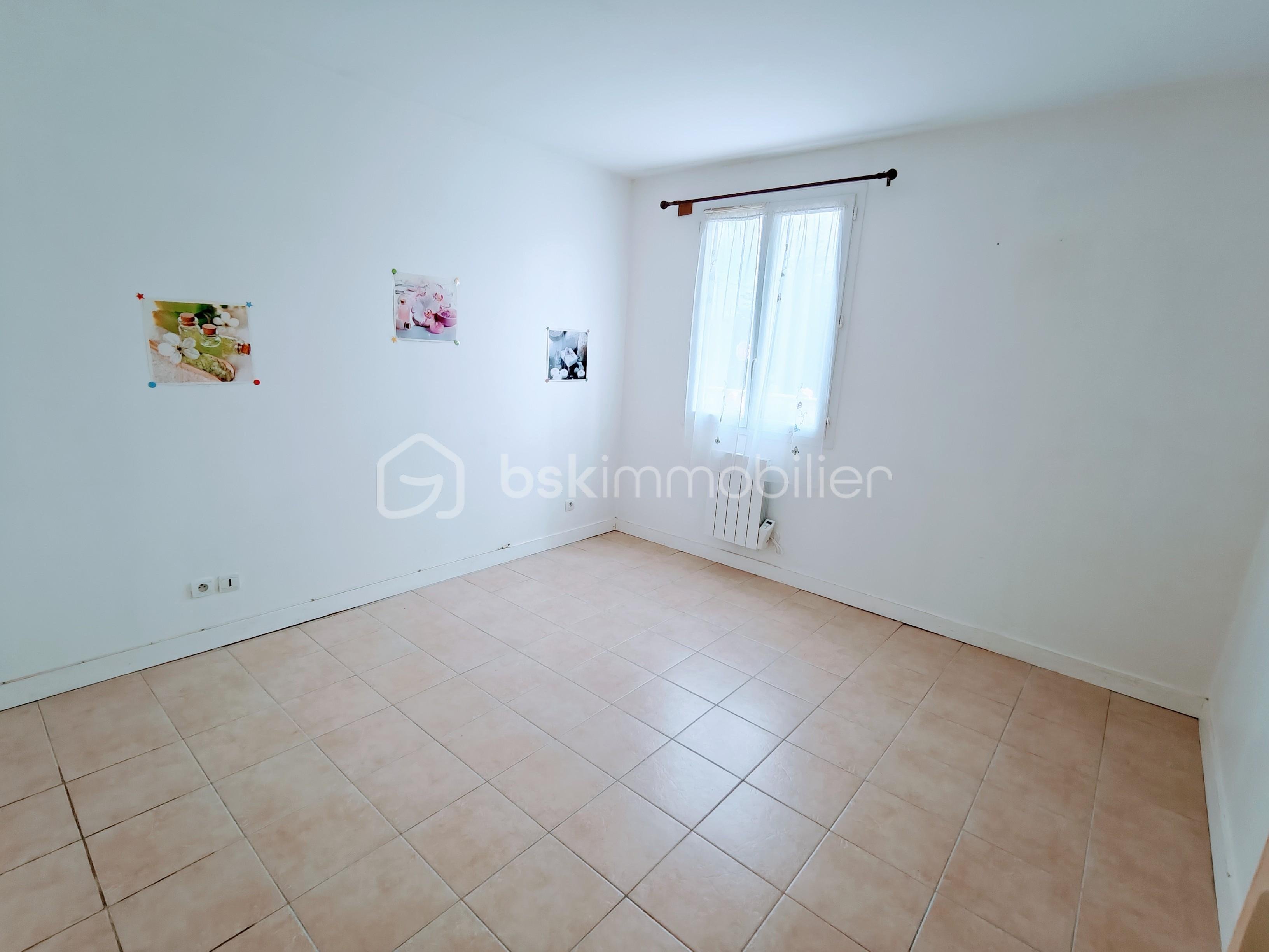 Pavillon de 85,97 m² - IMG20250527114551~2.jpg
