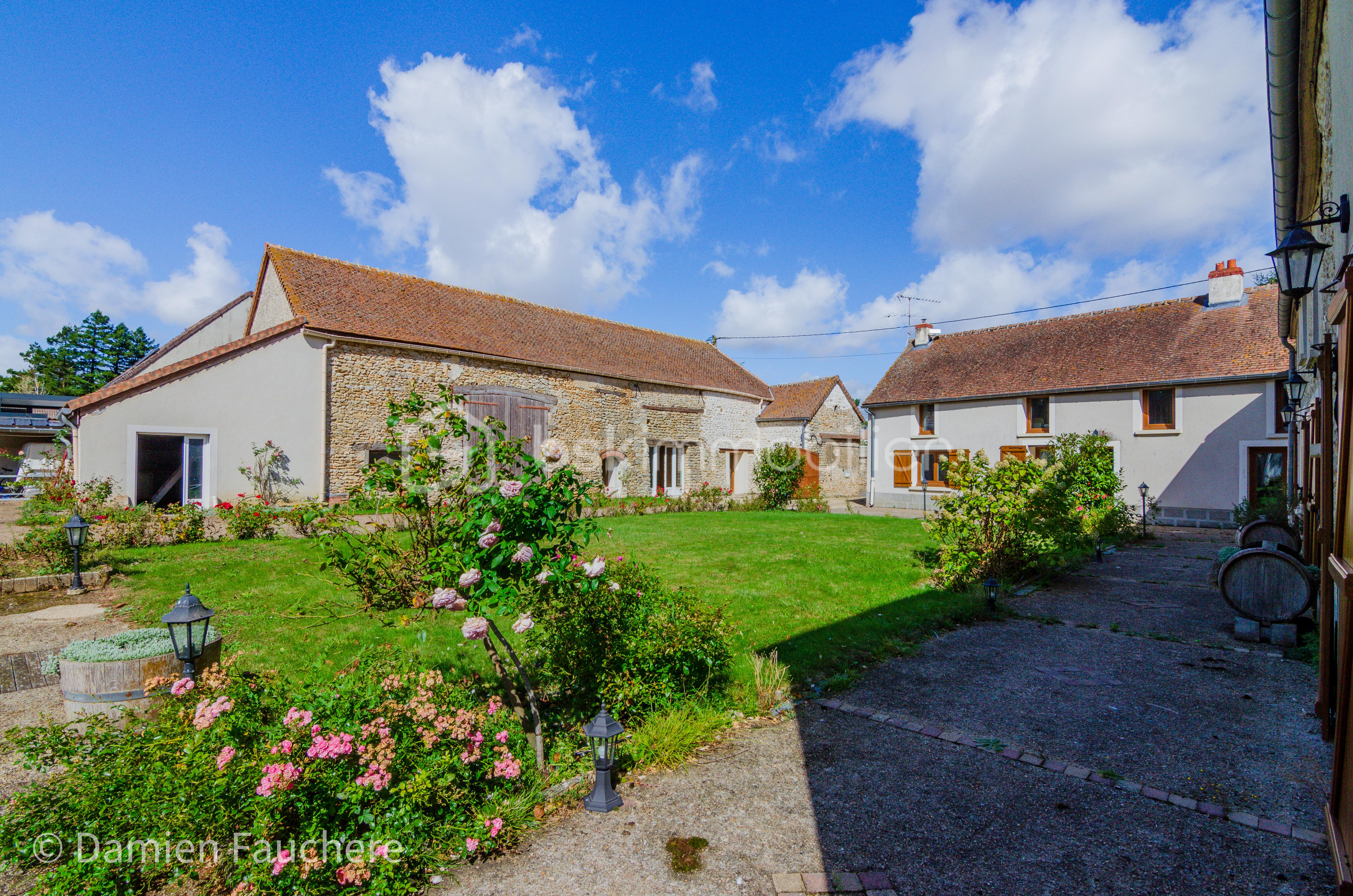 Domaine de 340 m² - 25.jpg