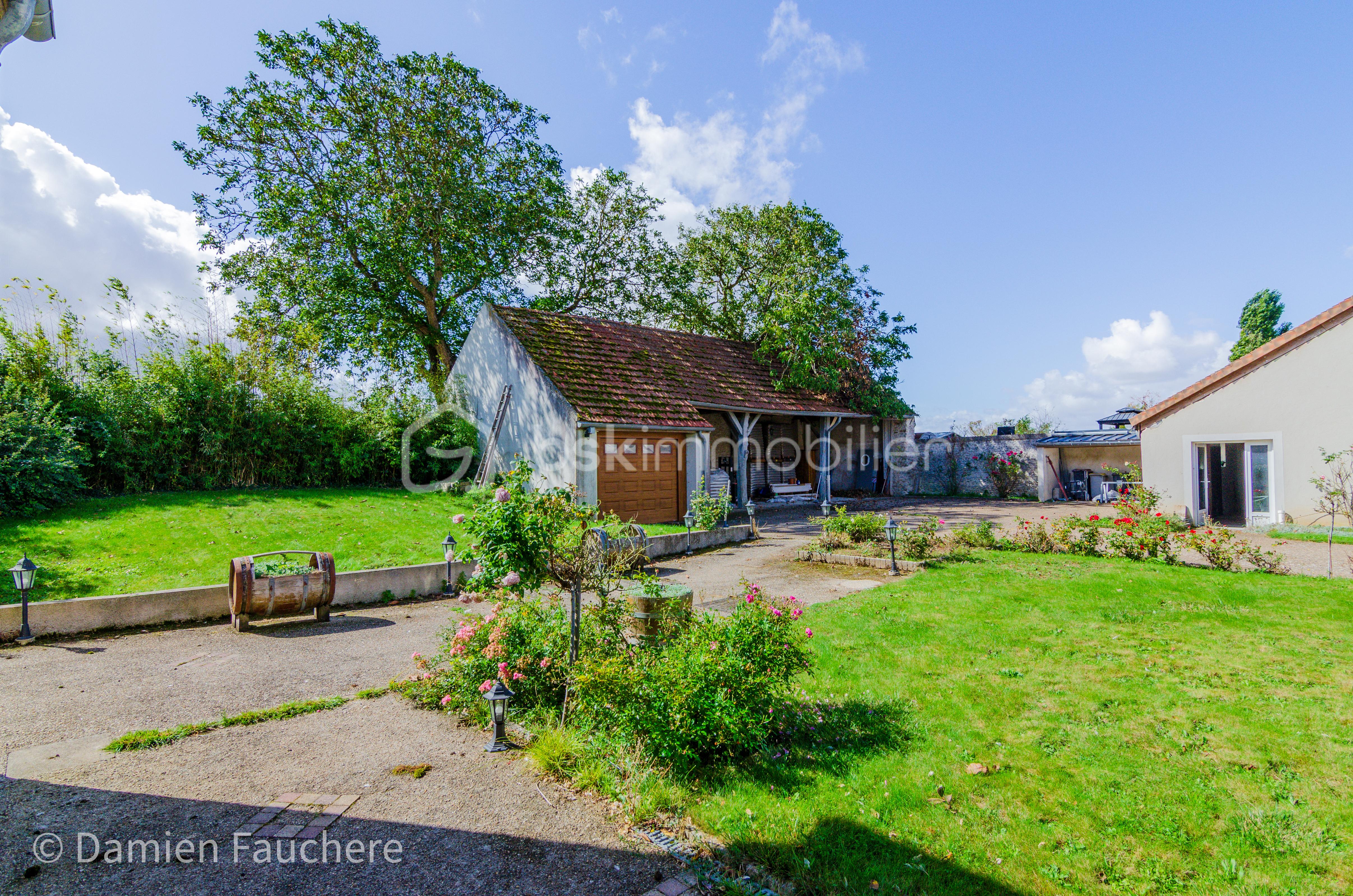 Domaine de 340 m² - 14.jpg