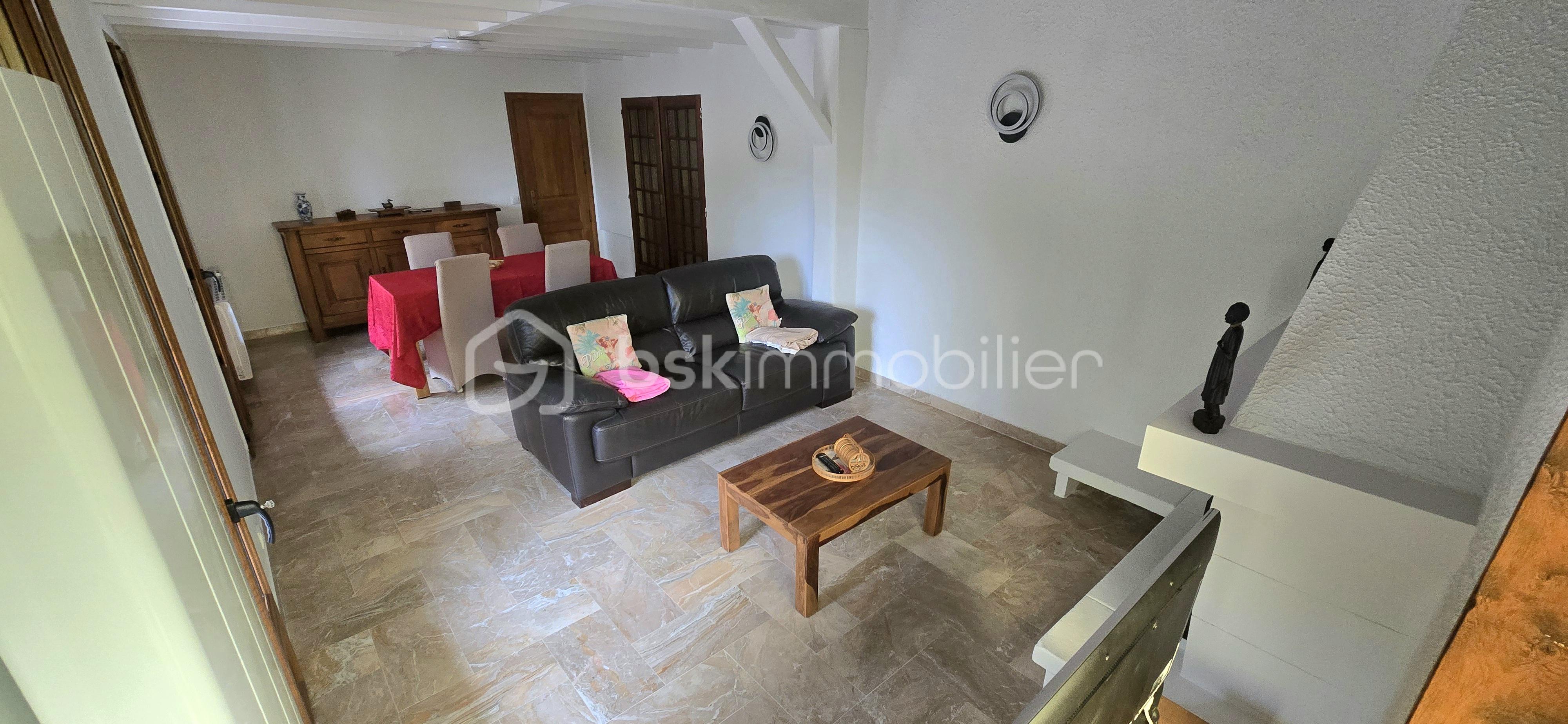 Maison de 120 m² - SEJOUR 2.jpg