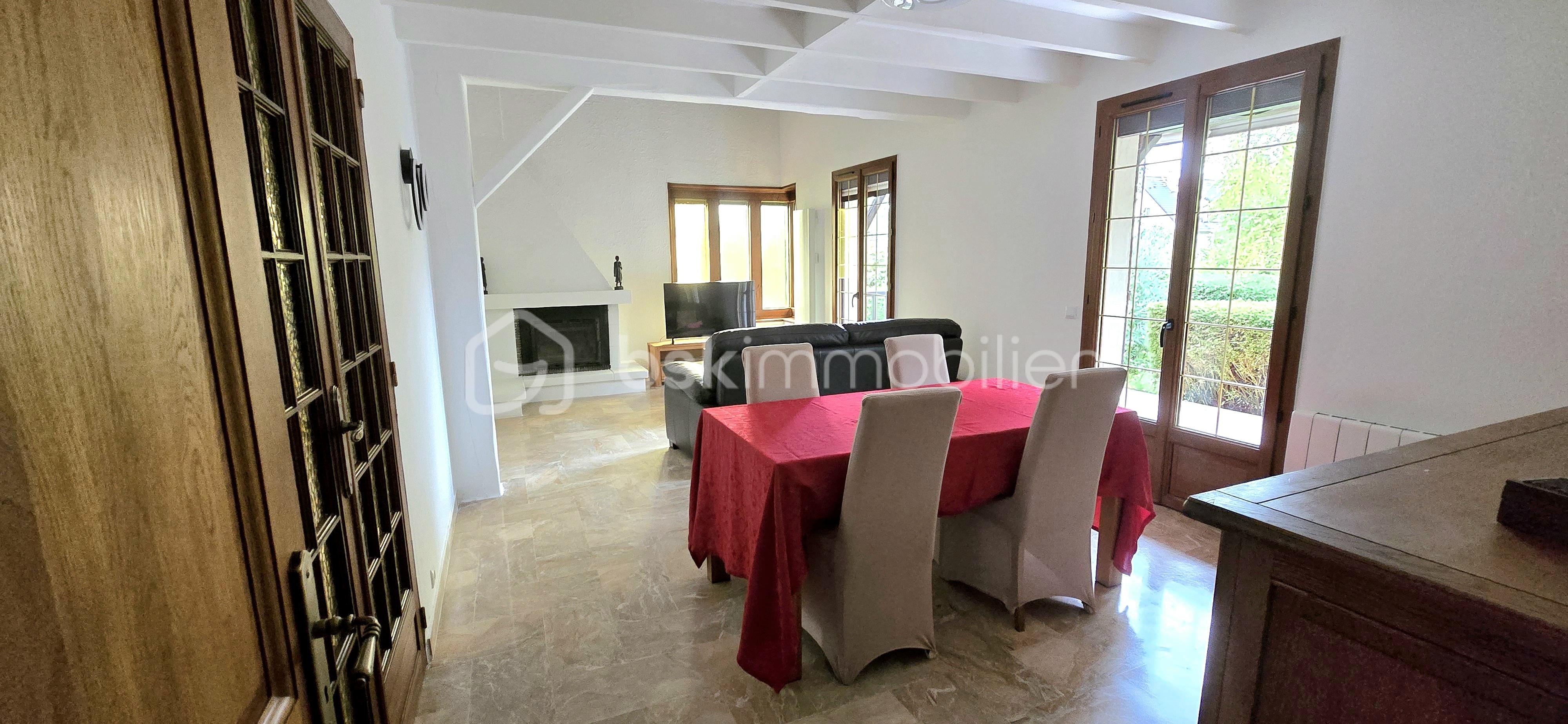 Maison de 120 m² - SEJOUR 4.jpg