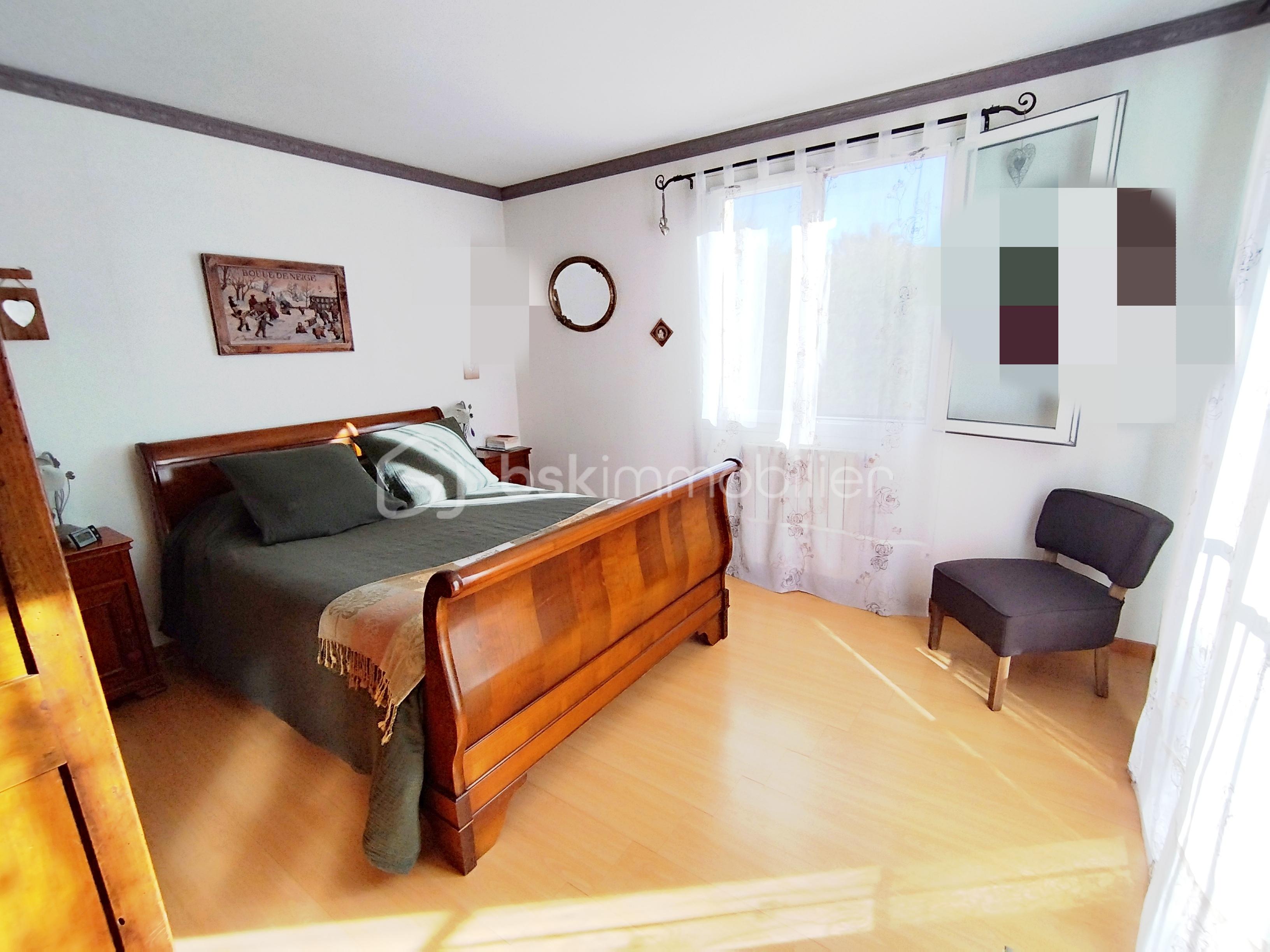 Maison de 208 m² - 1761821449131.jpg