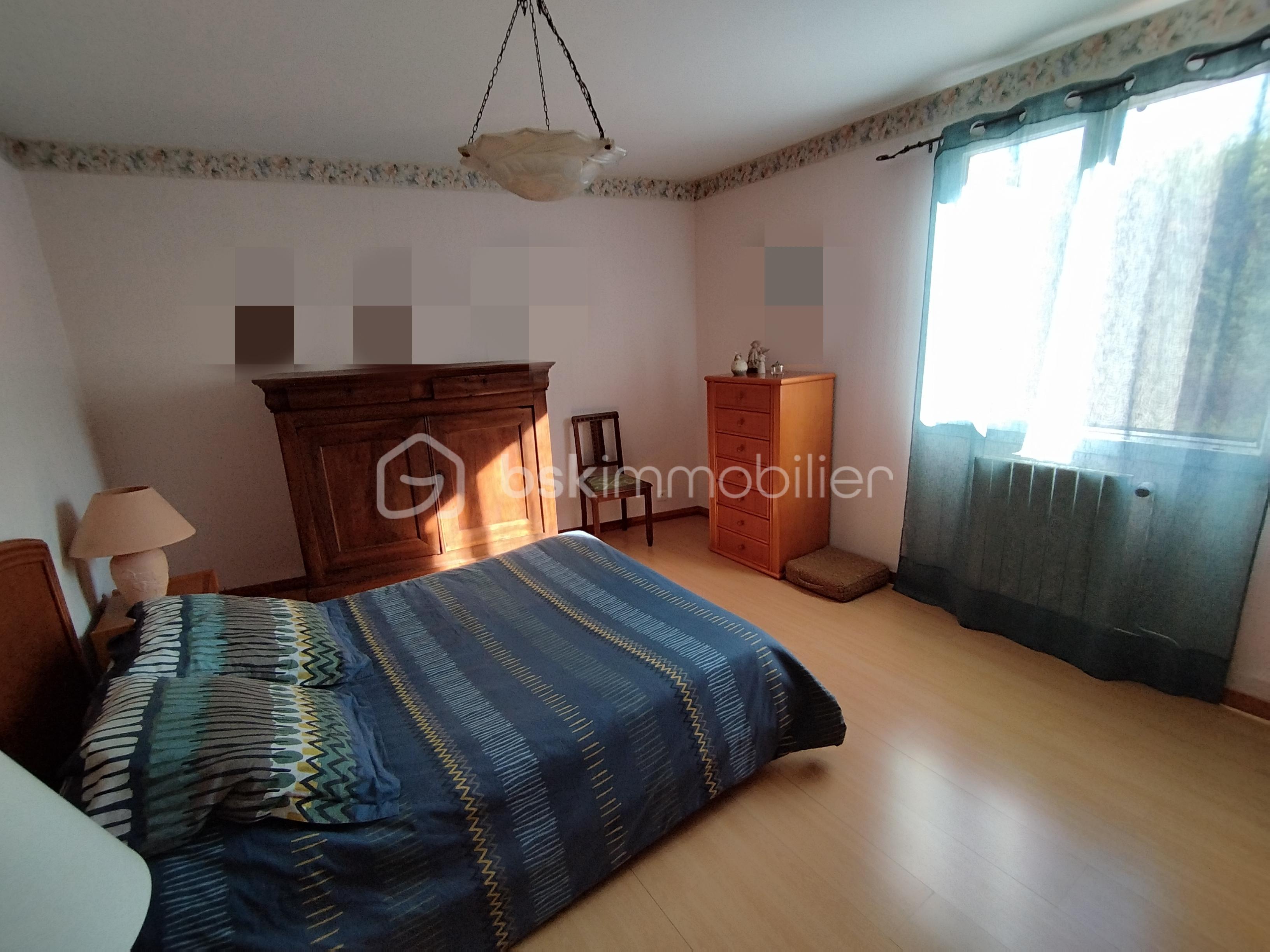 Maison de 208 m² - 1761821553278.jpg