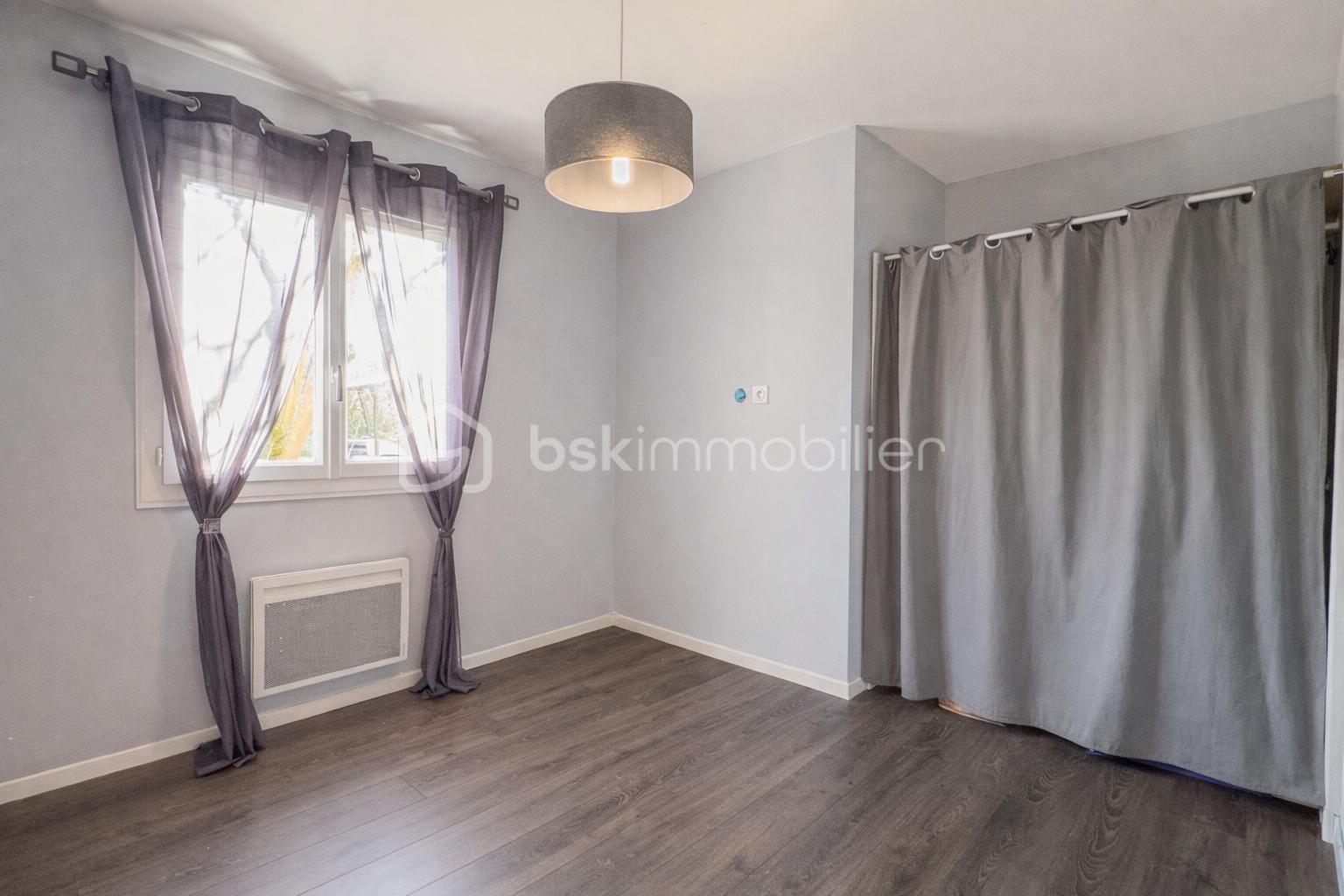 Maison de 110 m² - 3B7CE8D8-9A12-4145-BBDD-A7CDFFD544ED.png