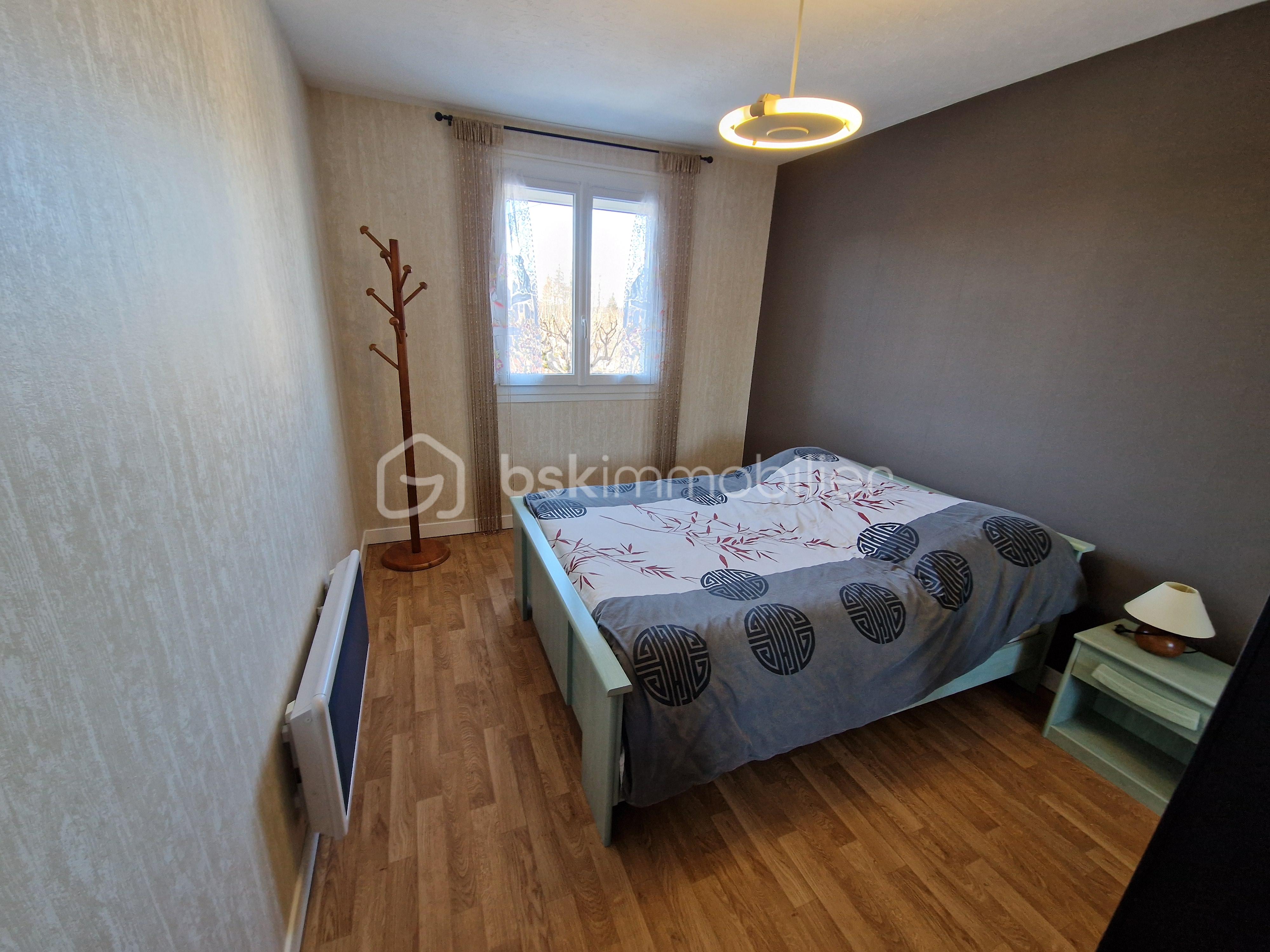 Maison de 110 m² - CHAMBRE 1ER 1.jpg