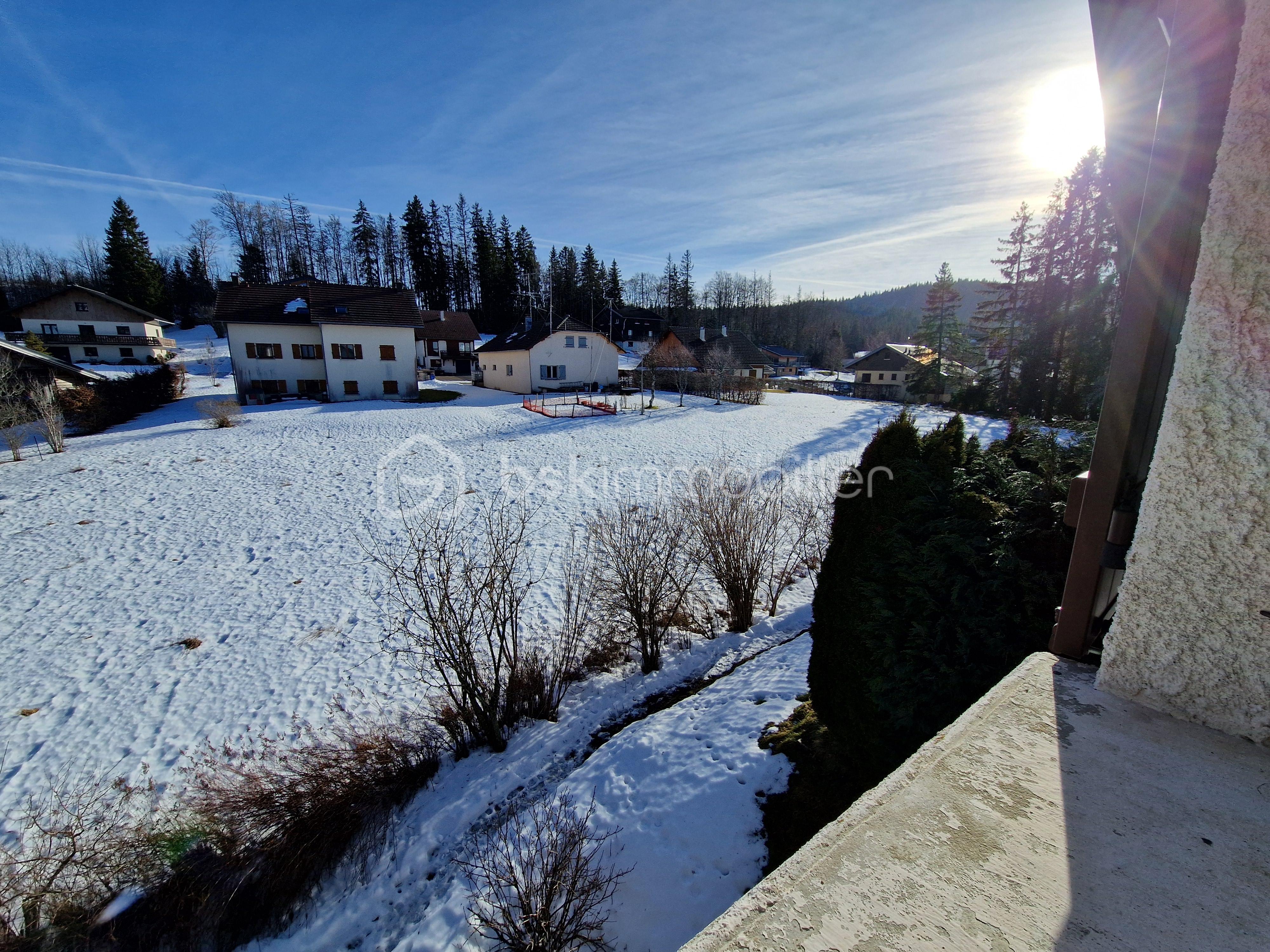 Maison de 110 m² - VUE DEPUIS ETAGE 2.jpg
