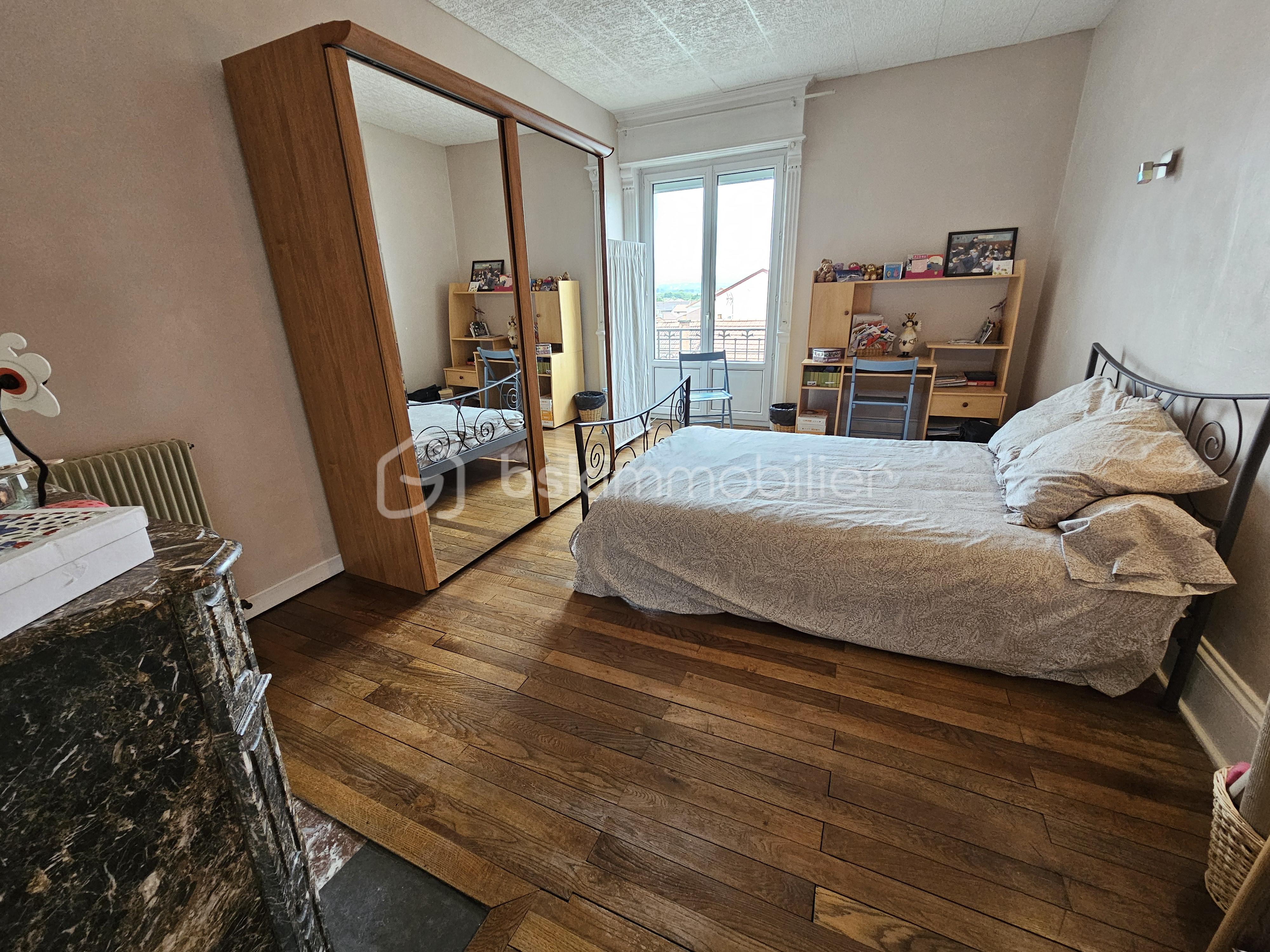Appartement de 125,15 m² - photo_e07227480072b8d2c1ea0852859e17fe.jpg
