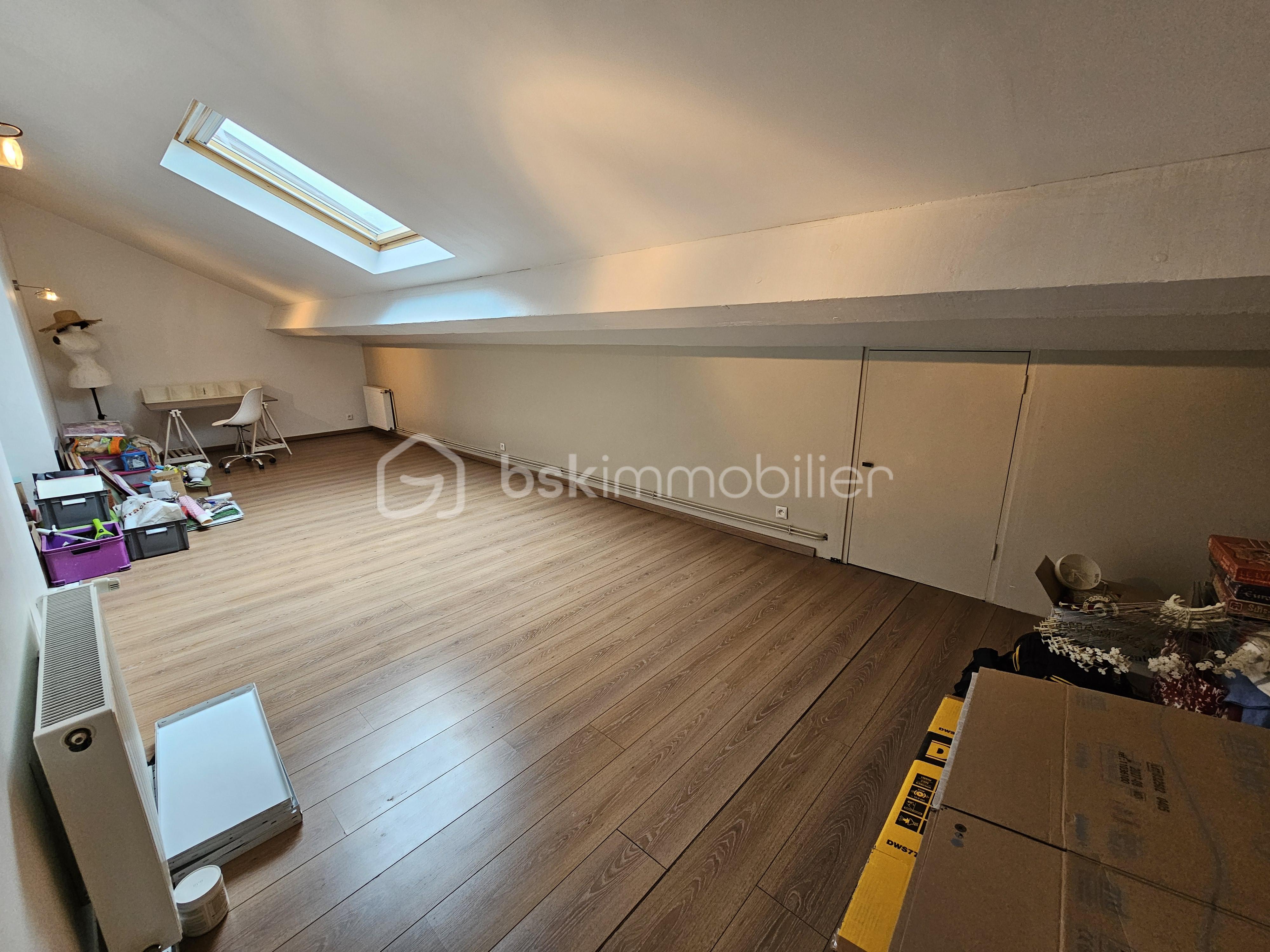 Appartement de 125,15 m² - photo_5425e0c367efd59e1403011b444cc872.jpg