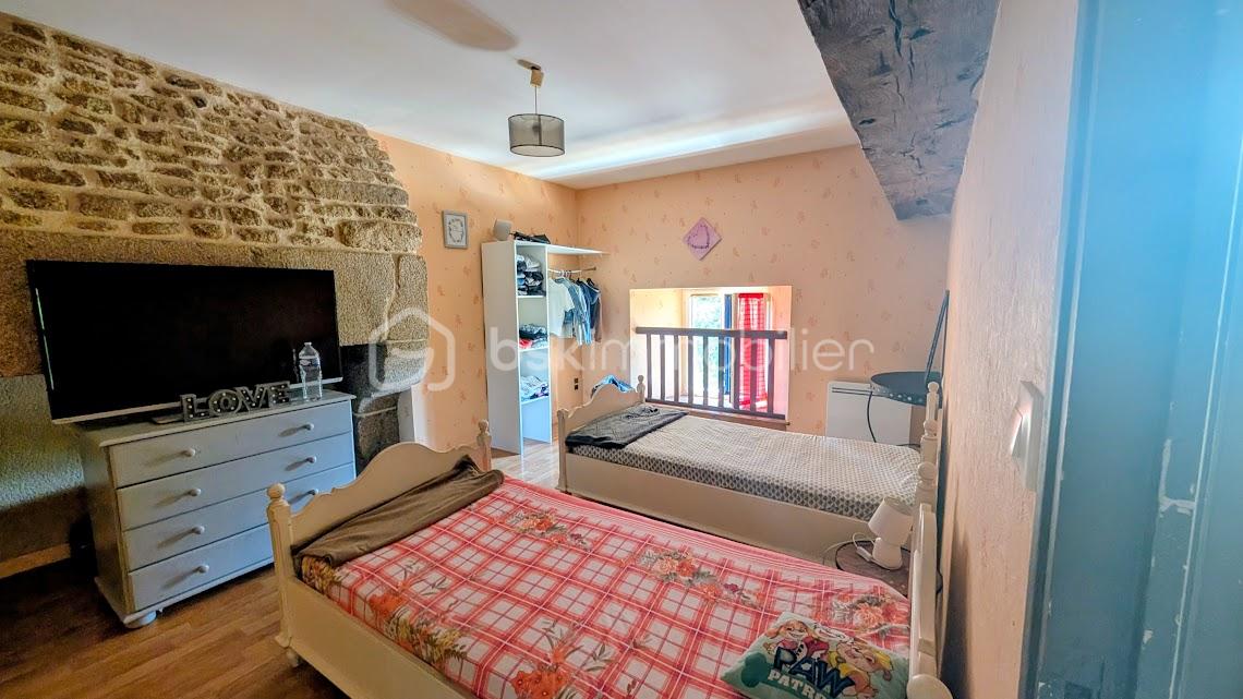 GARCIA CHAMBRE 2 LIT.jpg