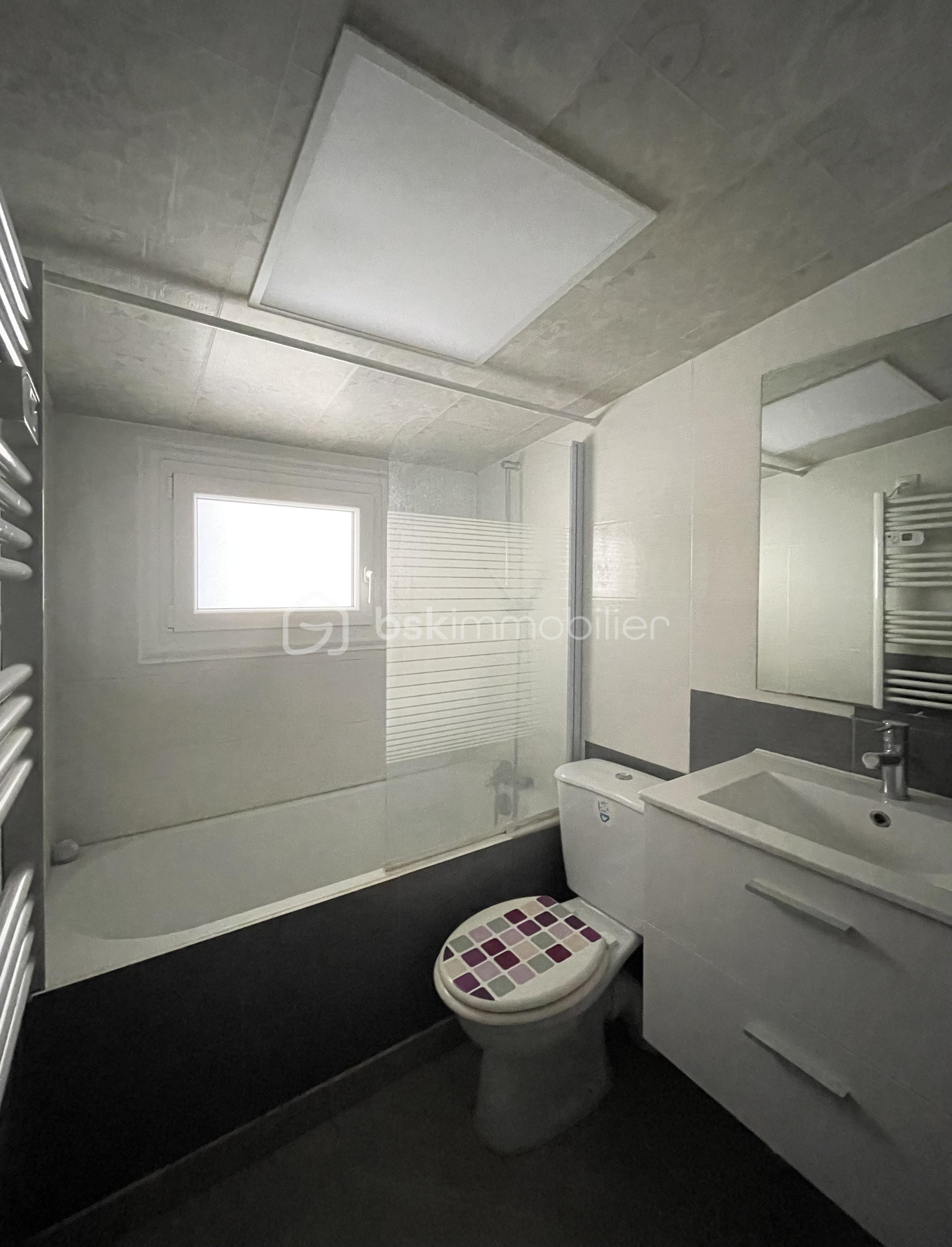 Maison de 42 m² - salle de bain.jpg