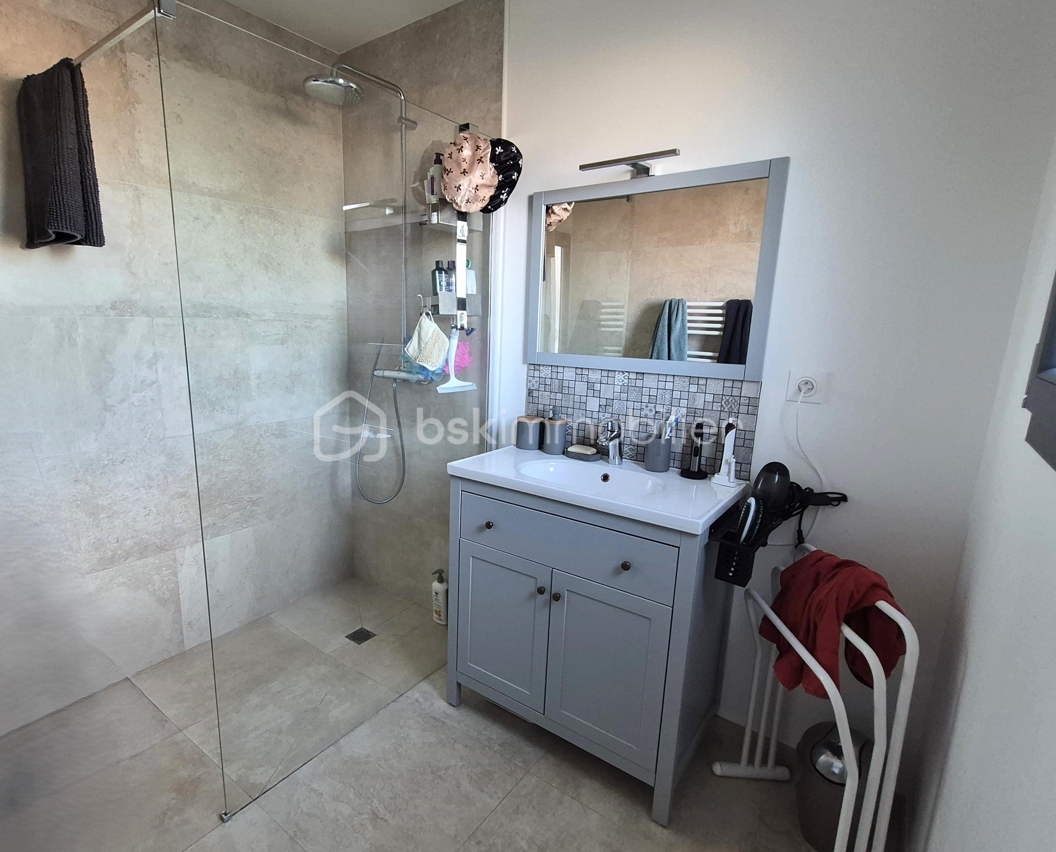 Maison contemporaine de 108 m² - 7.jpg