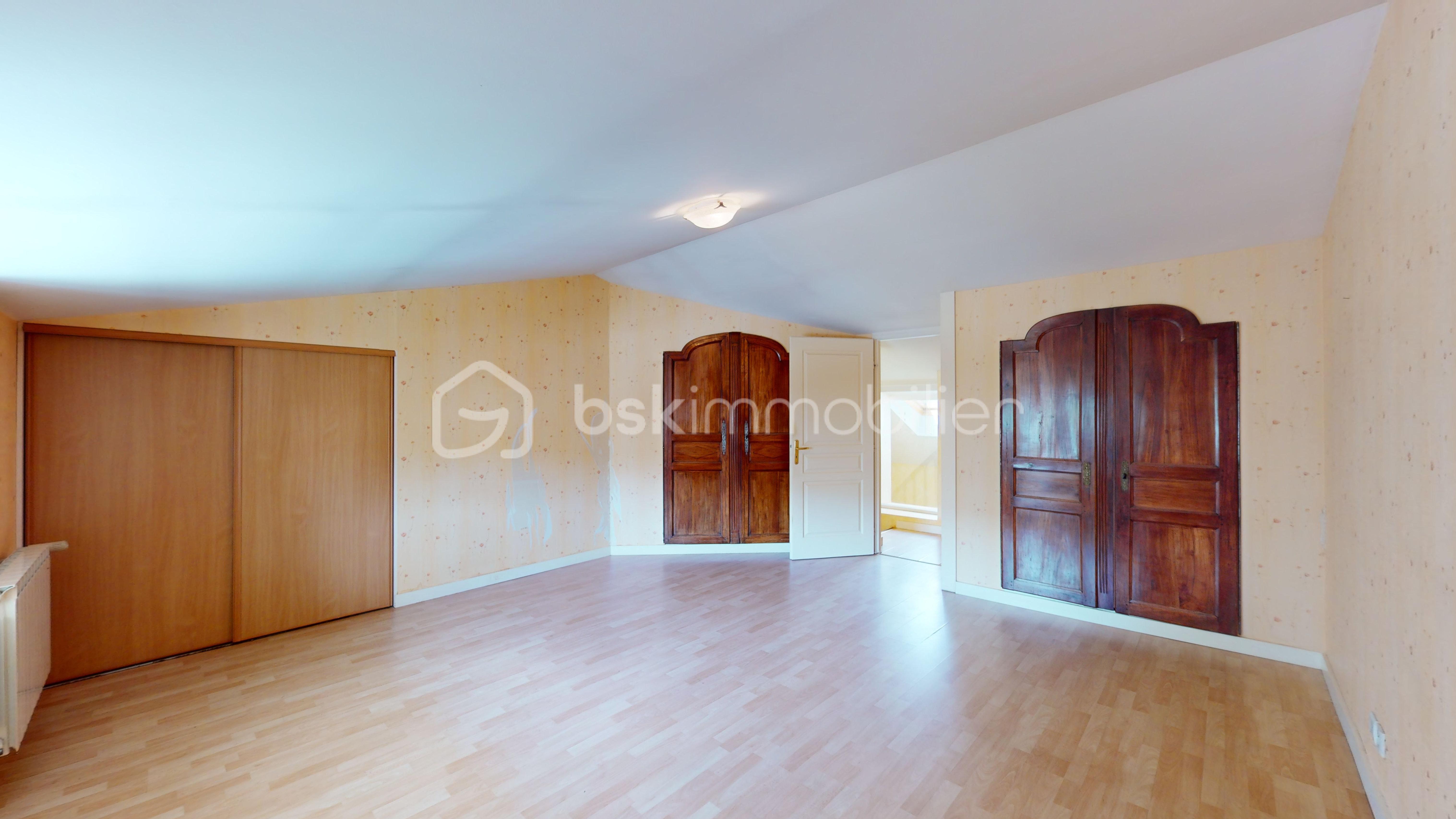 Maison de village de 122 m² - Maison-de-ville-3-pieces-Saint-Selve-08312024_171233.jpg