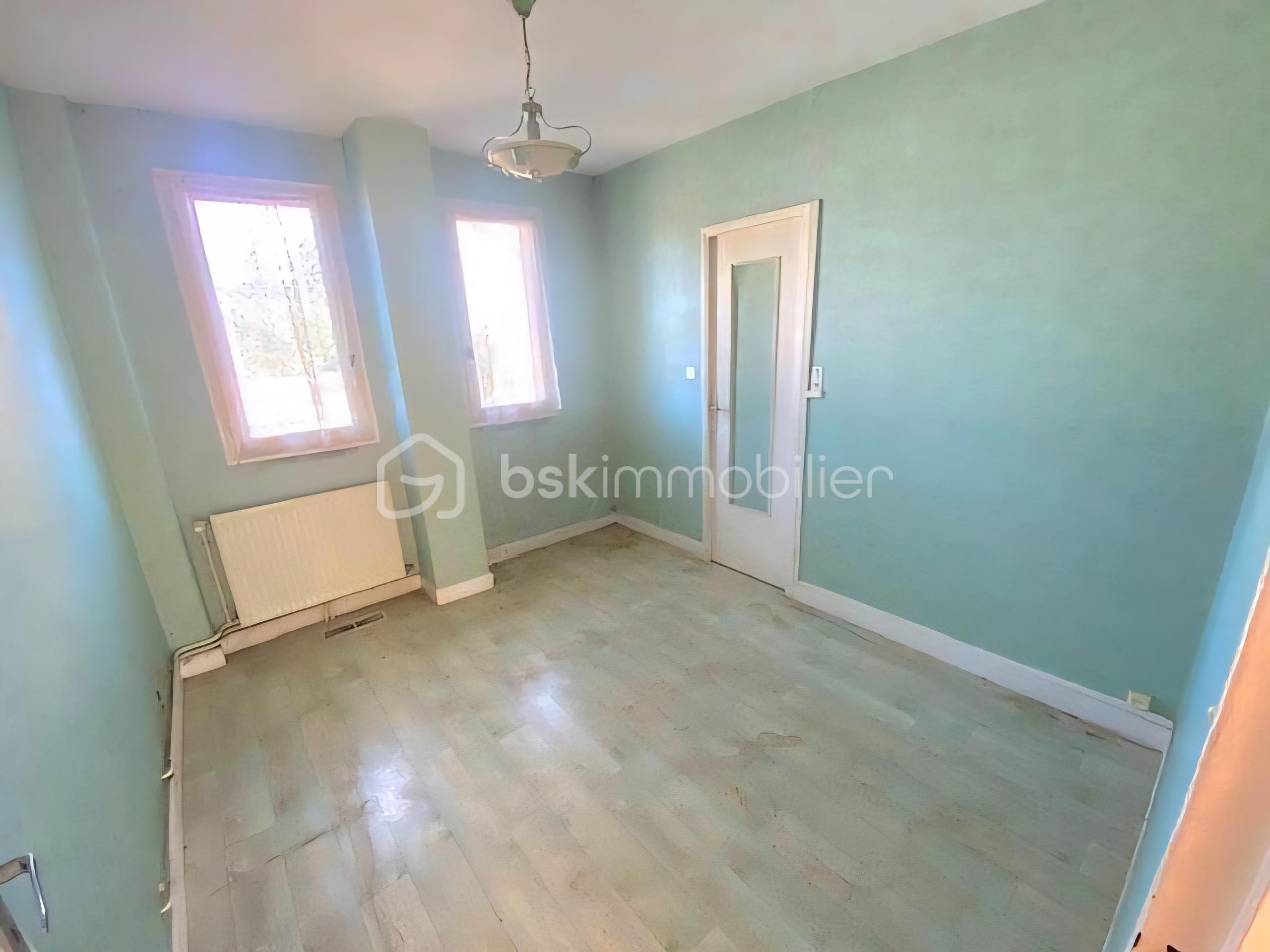 Maison de 95 m² - CERCAN 15.jpg