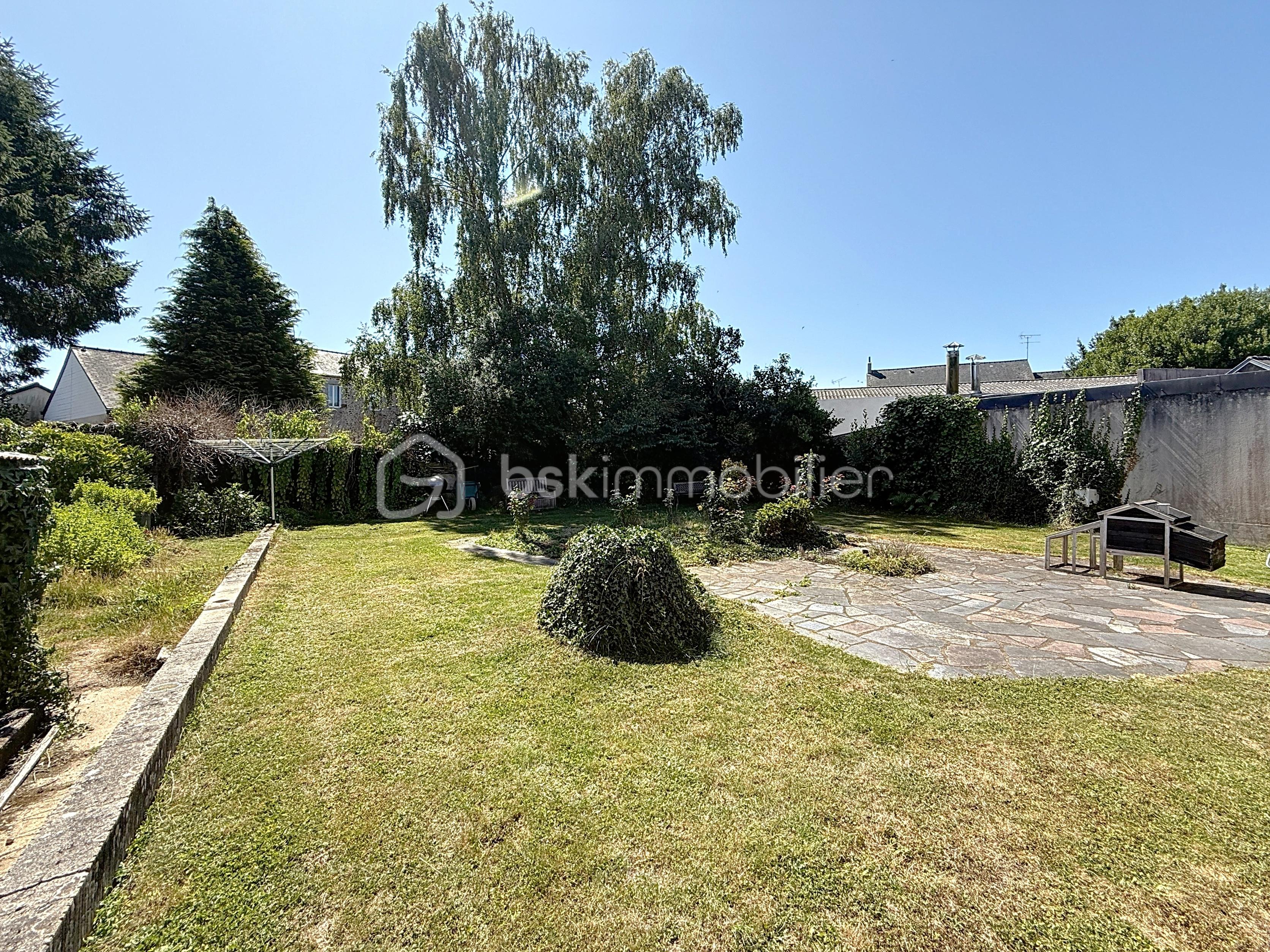 Demeure de 295 m² - cogles_00001.jpg