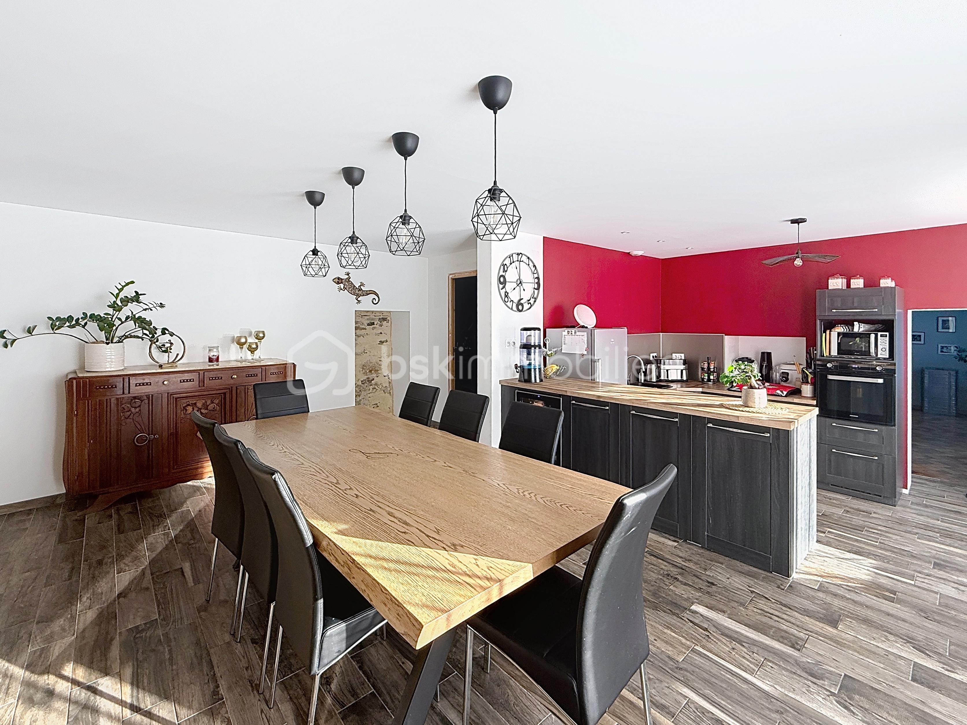 Demeure de 295 m² - cogles_00004.jpg