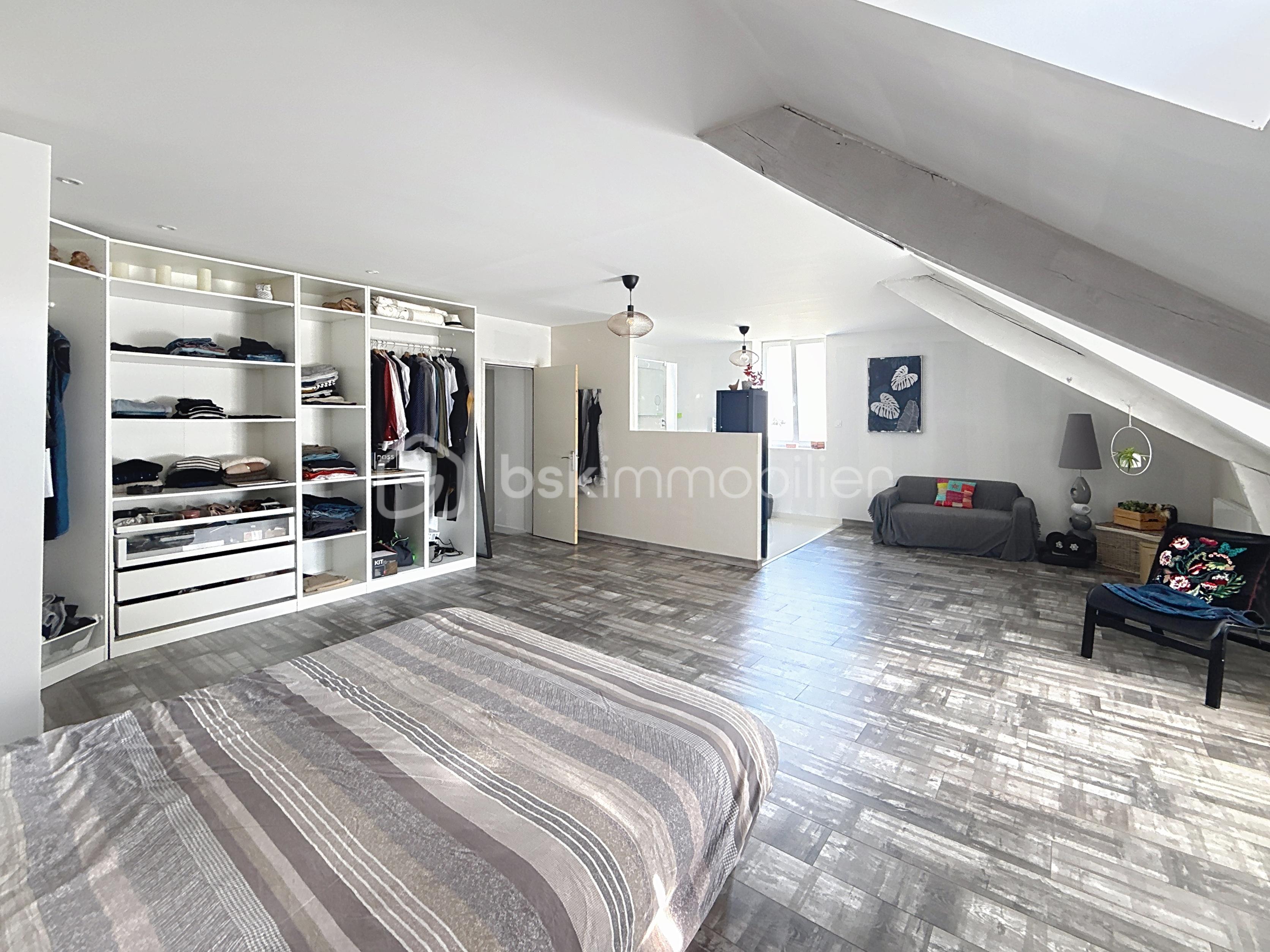 Demeure de 295 m² - cogles_00007.jpg